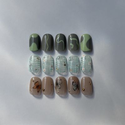 アシンメトリーネイル(片手ワンカラー)