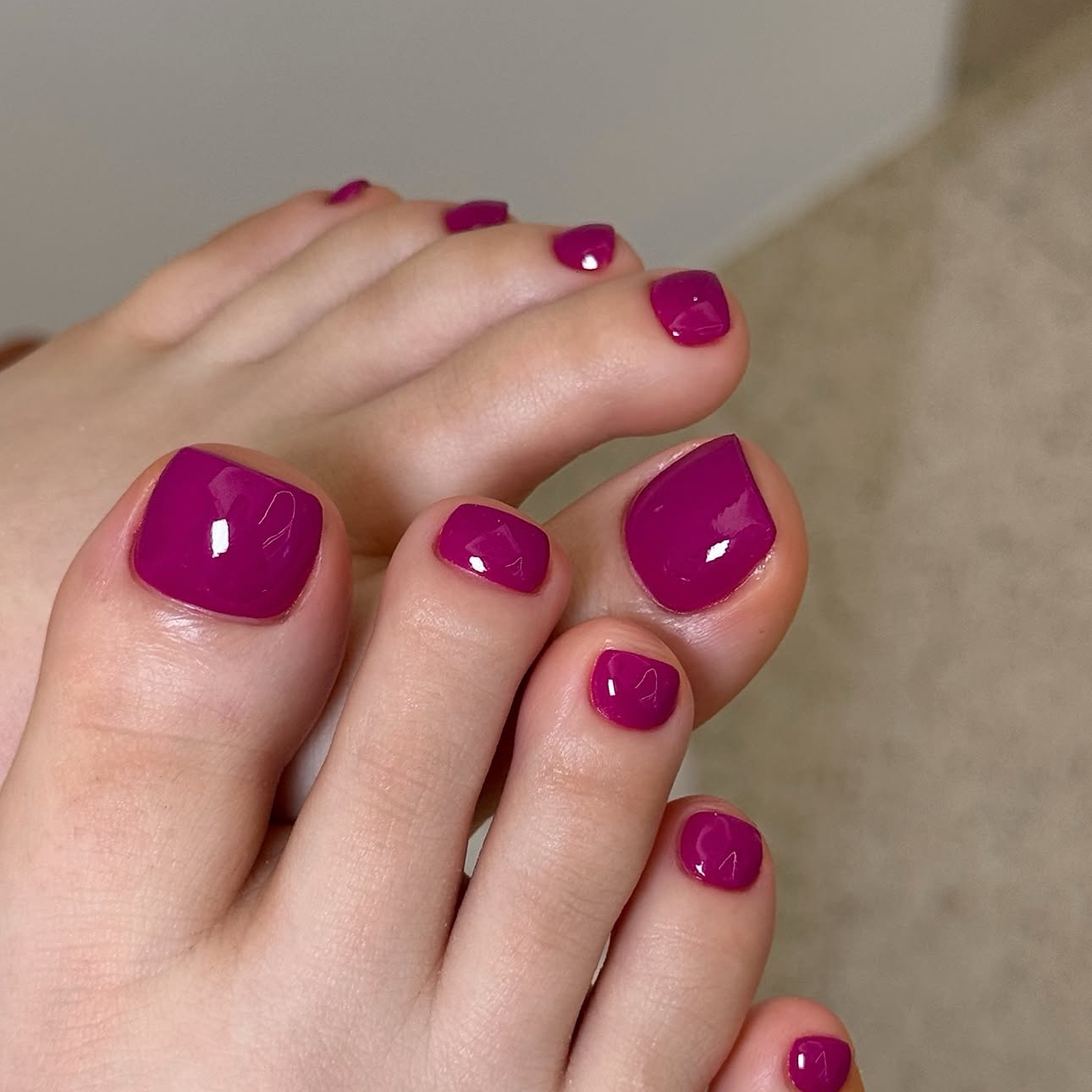 Rina.Nail