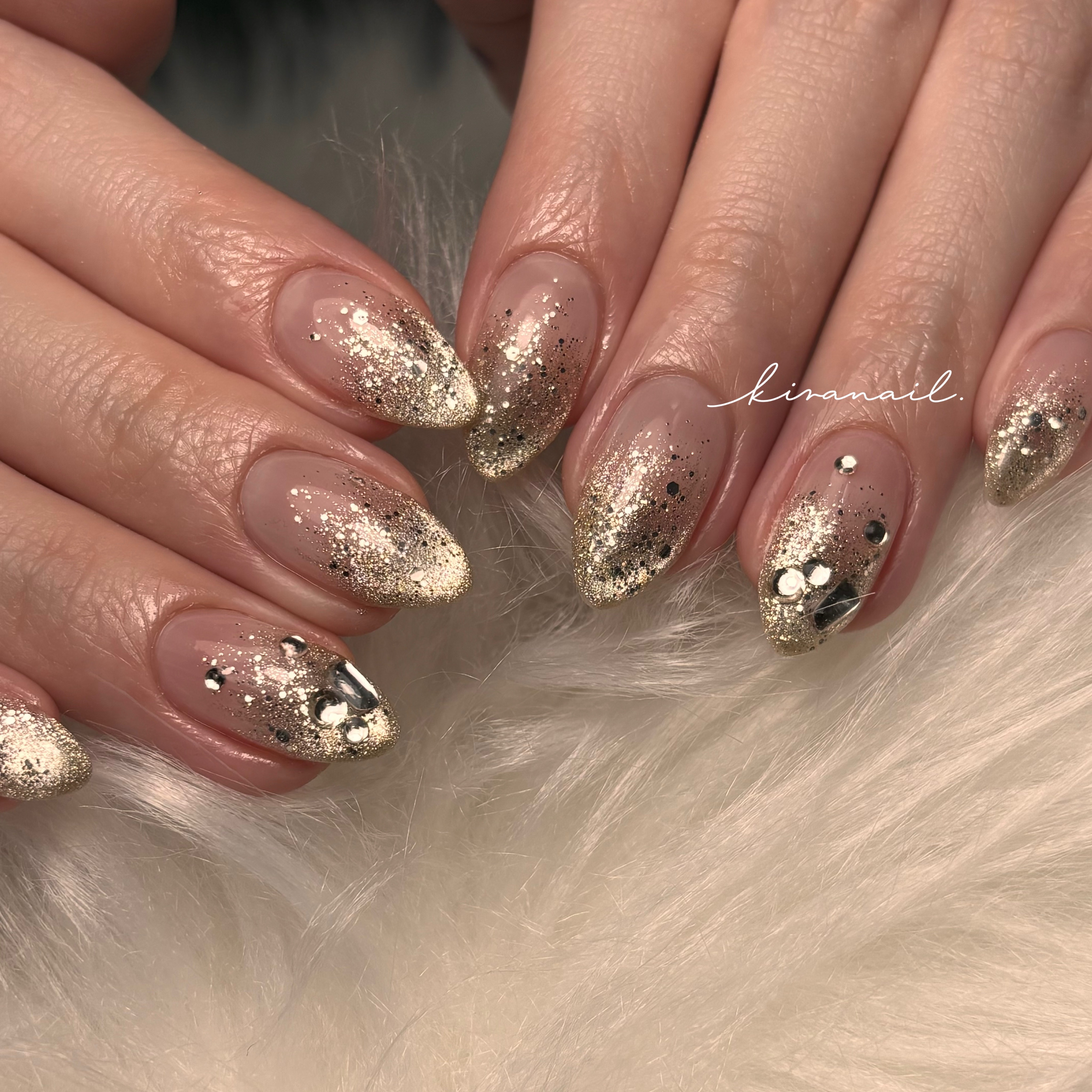 Nail_KIRA