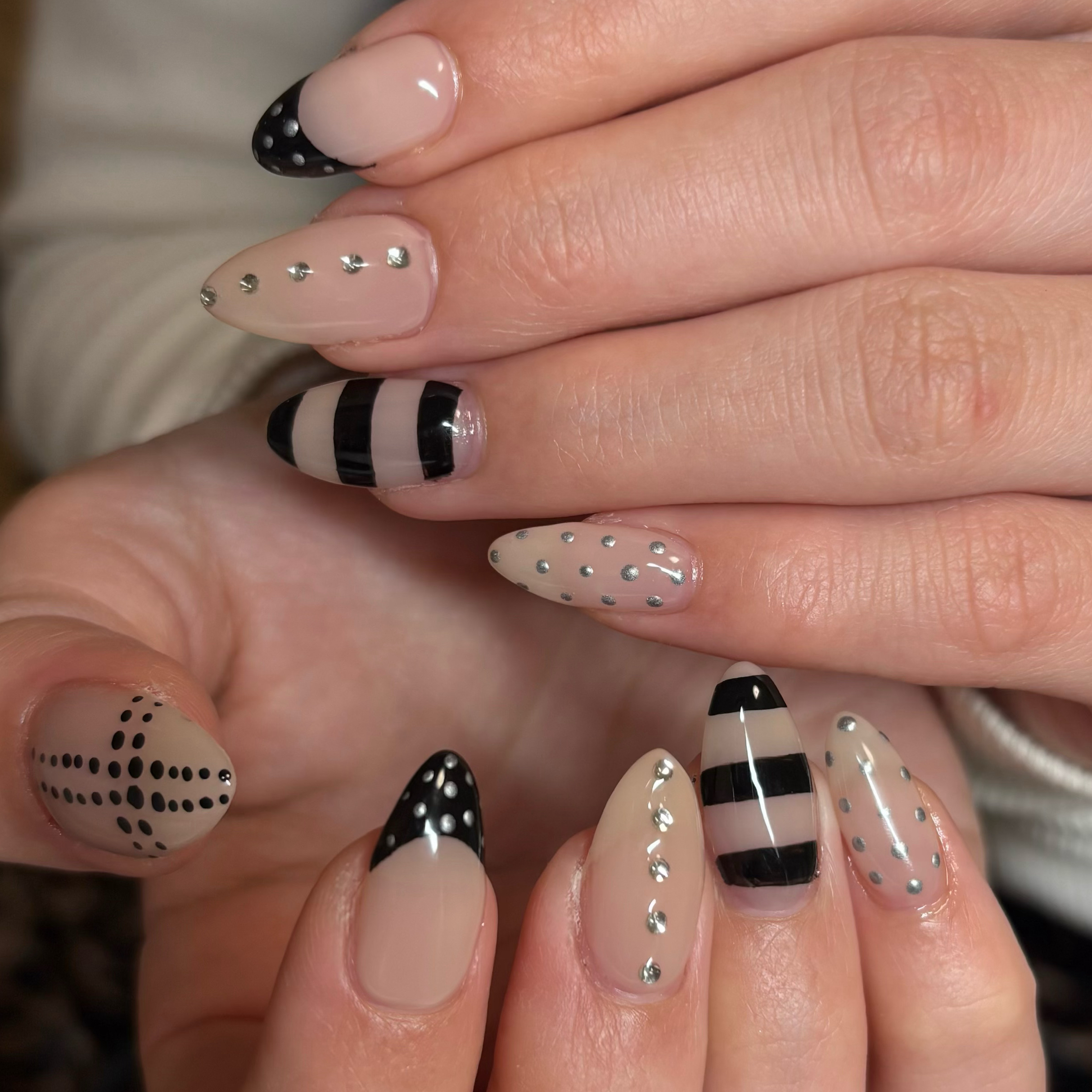 moa_nail99