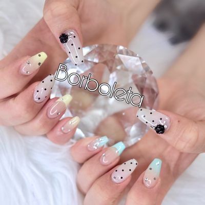 【ご新規様】ジェル持ち込みアート90分💛