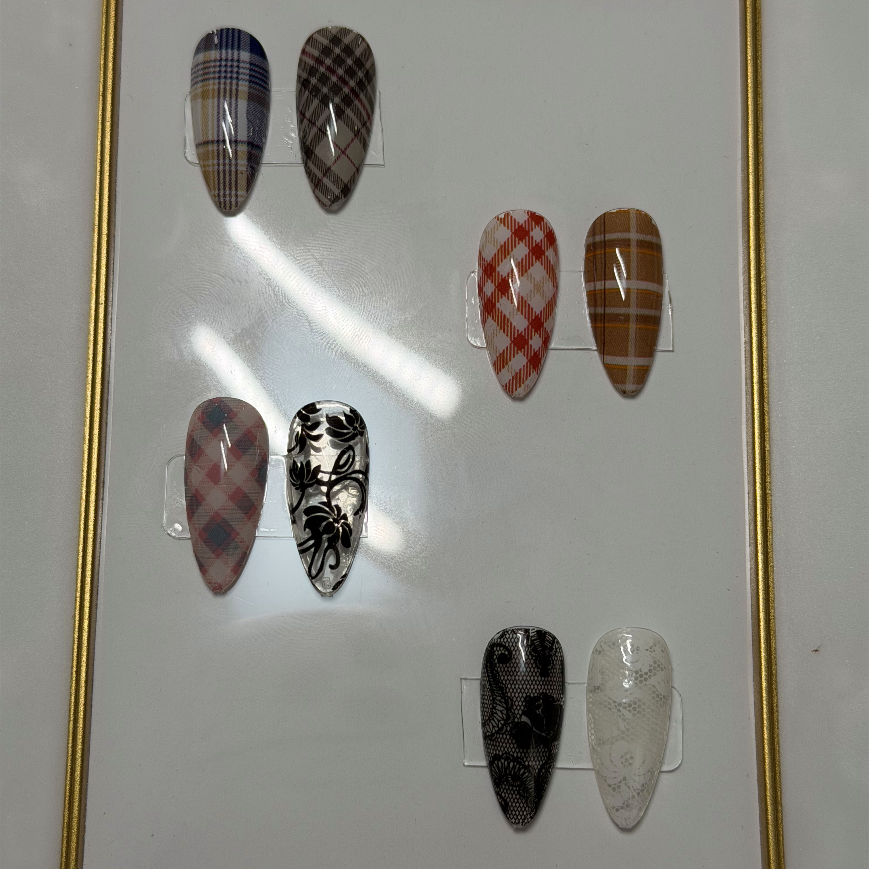 tinails