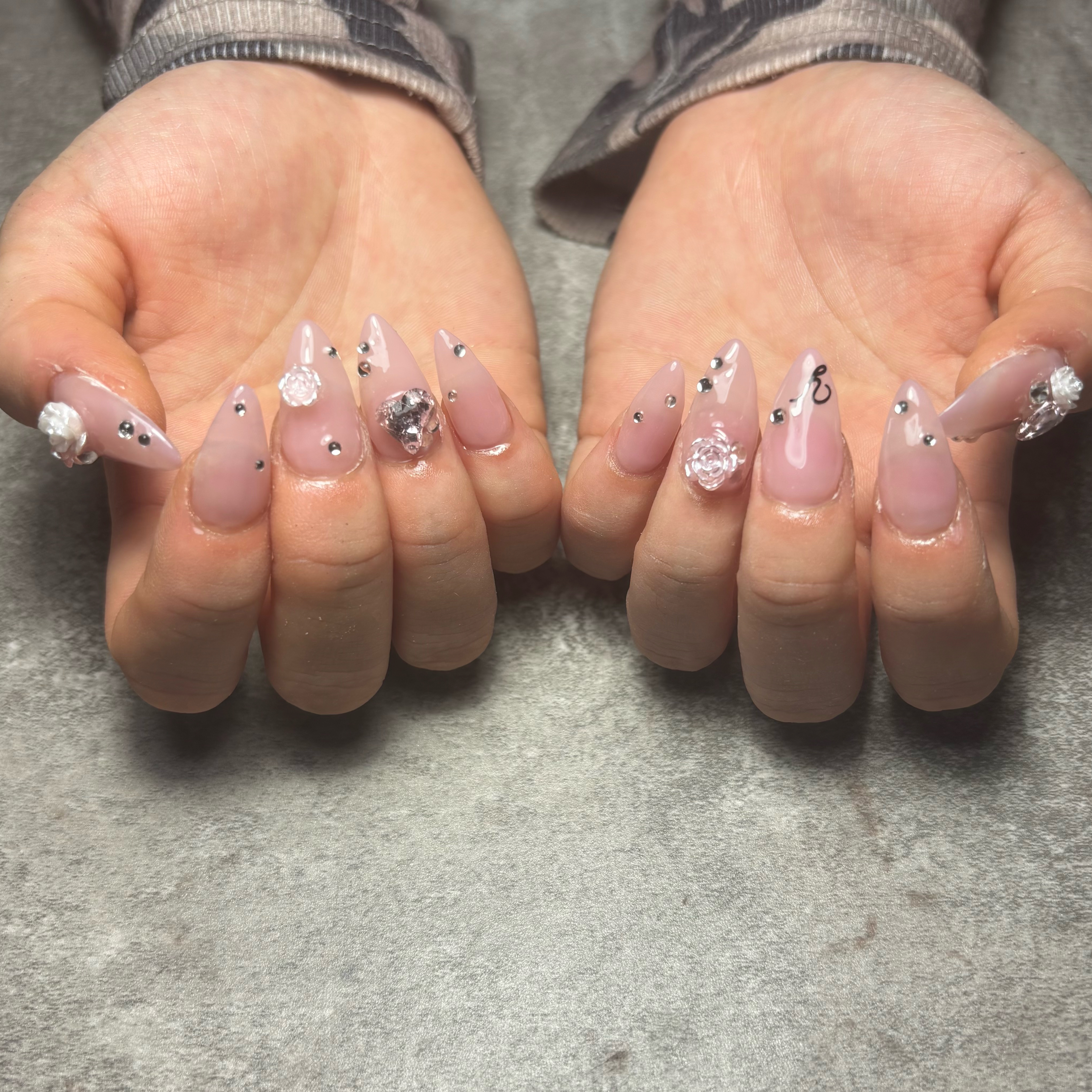 Noi_nail109