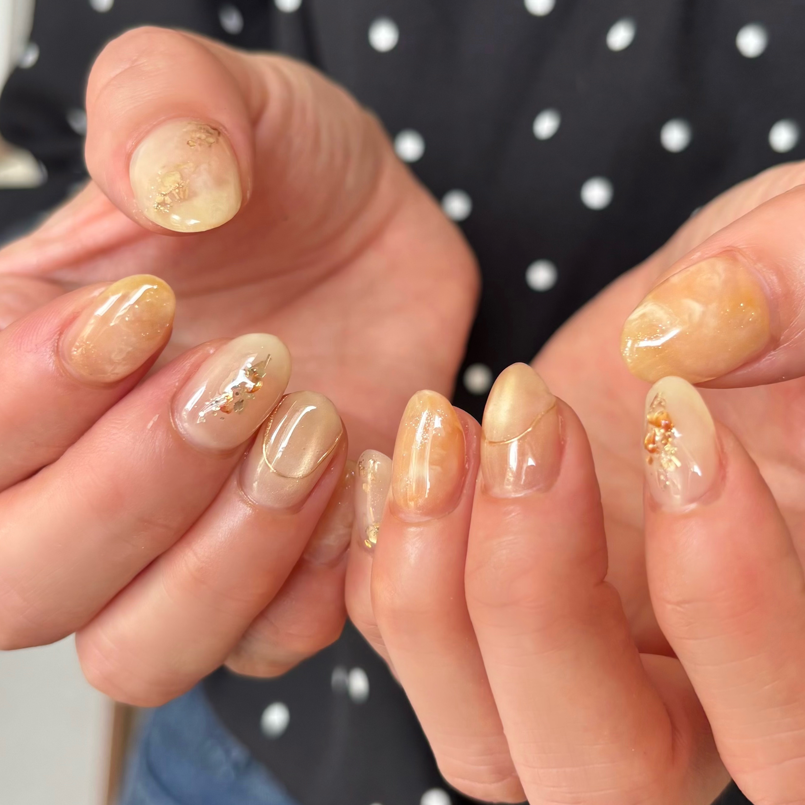 flore__nail