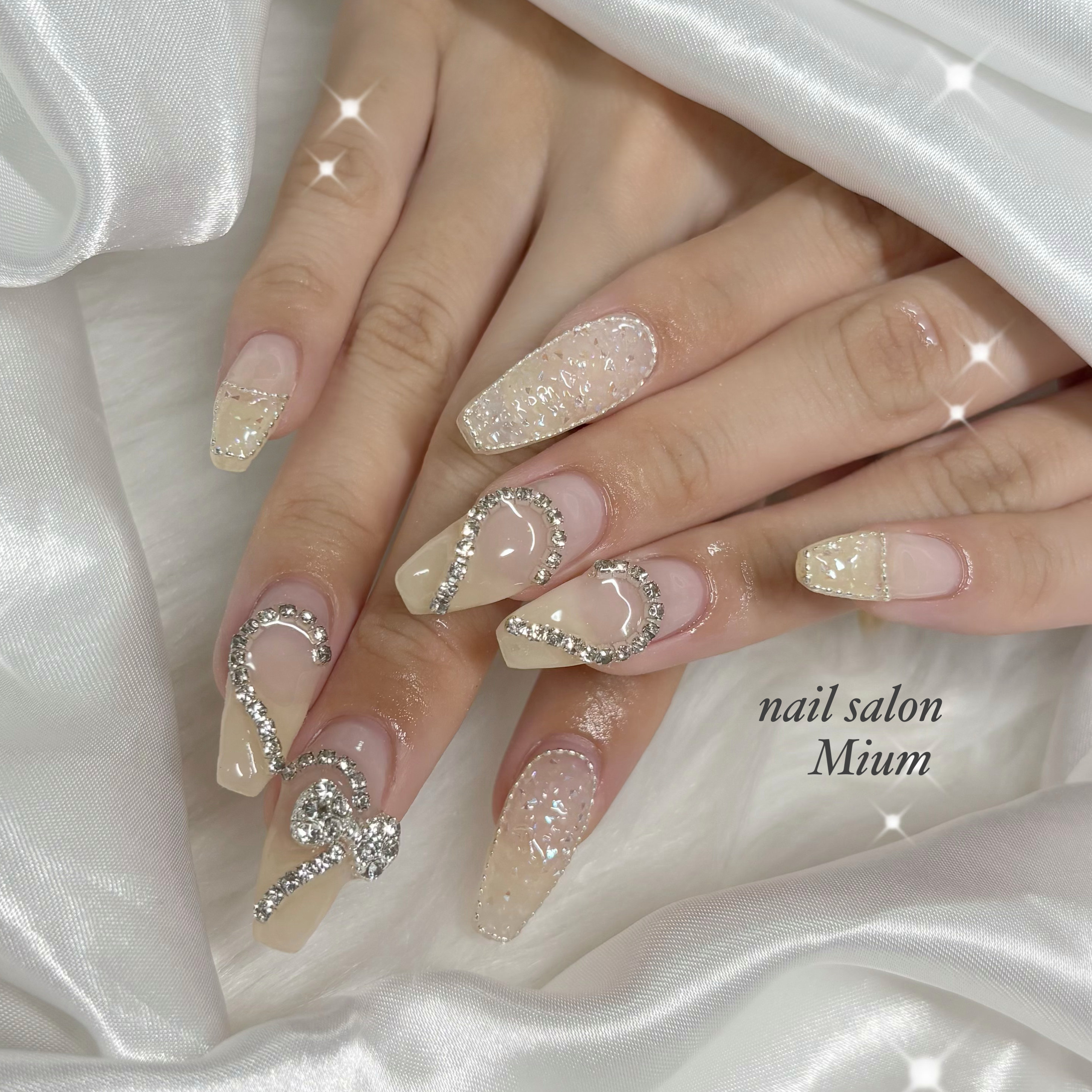 mium.__.nail