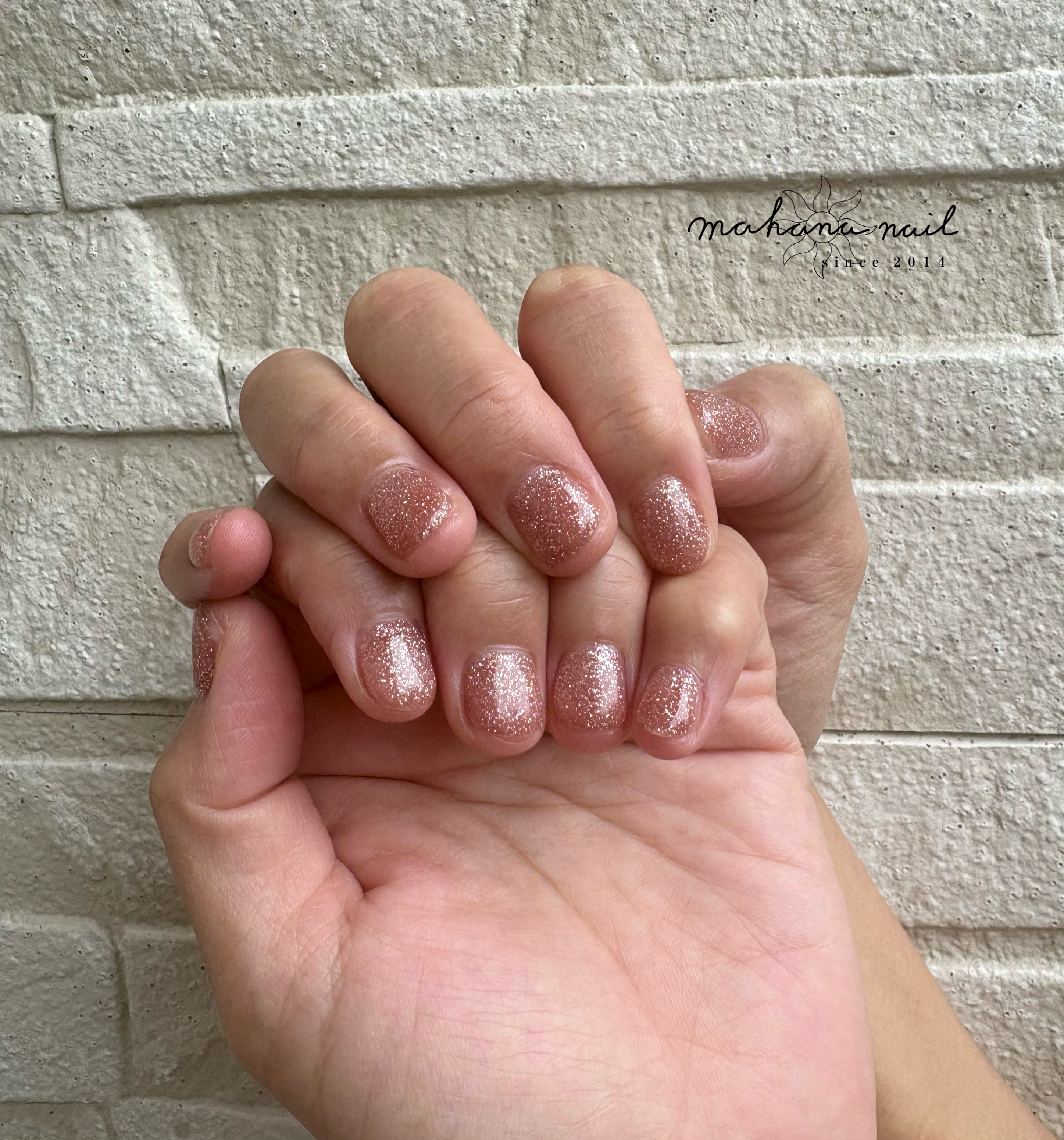 mahana_nail