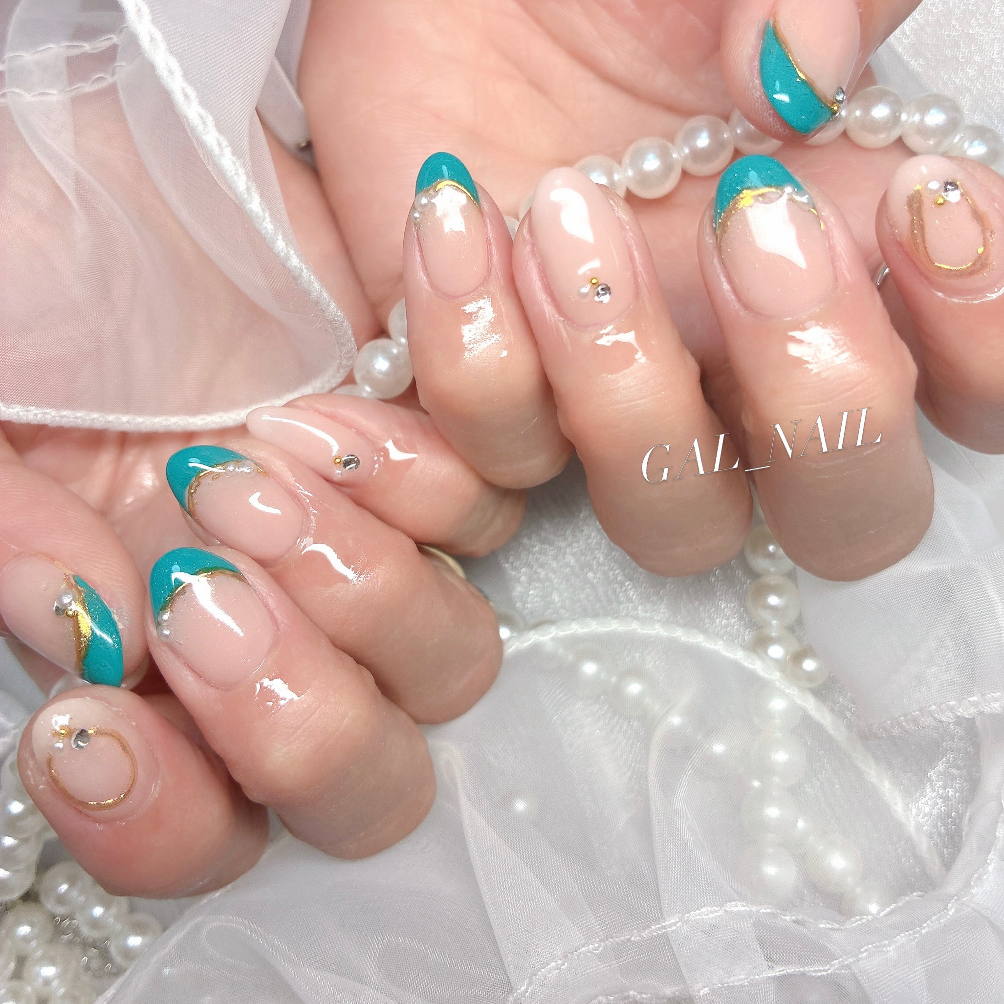 GAL_NAIL