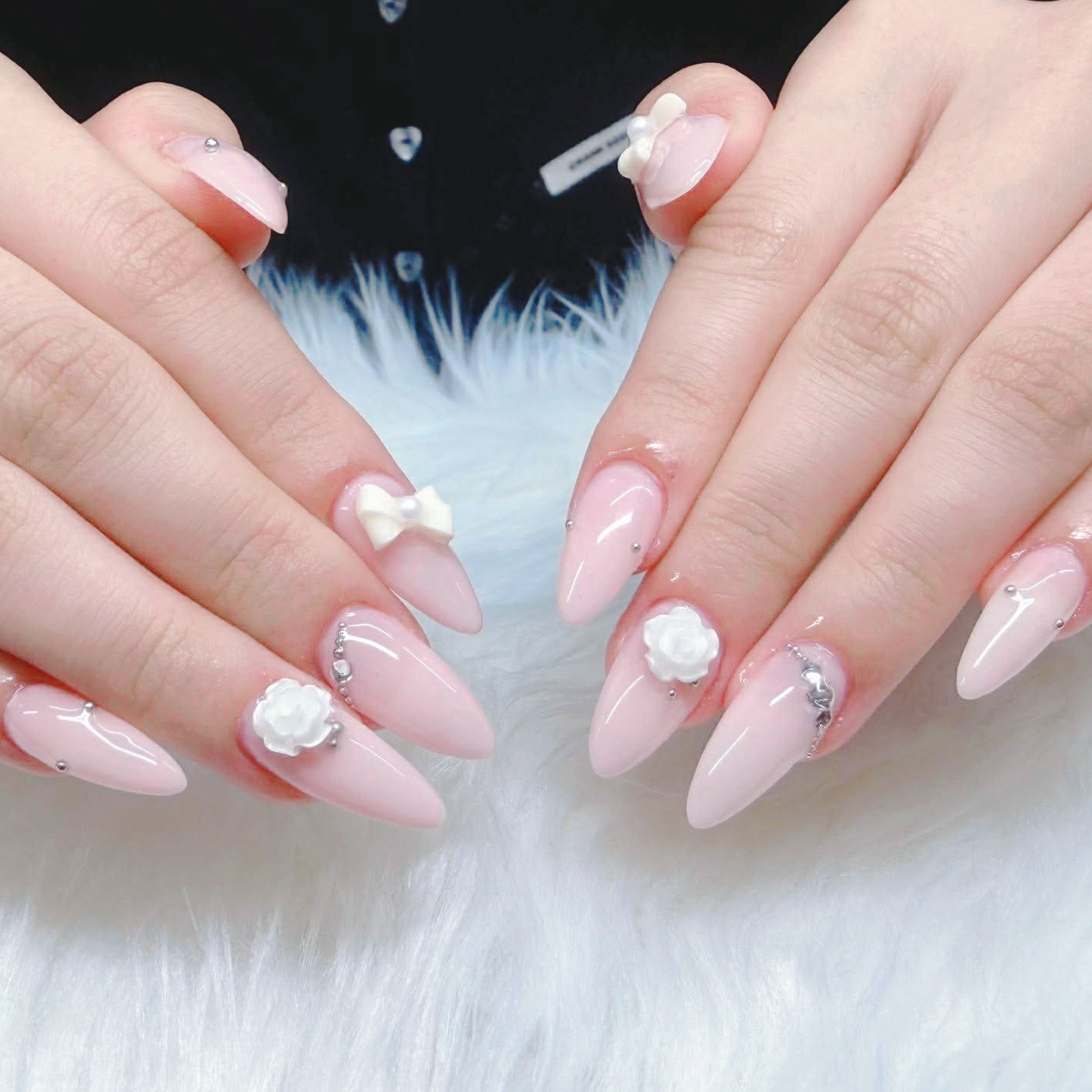 GOHOUBI_Nail