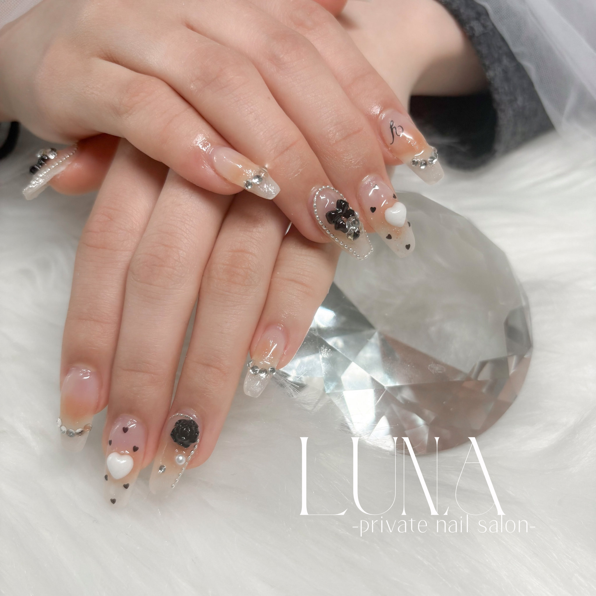LUNA_mai