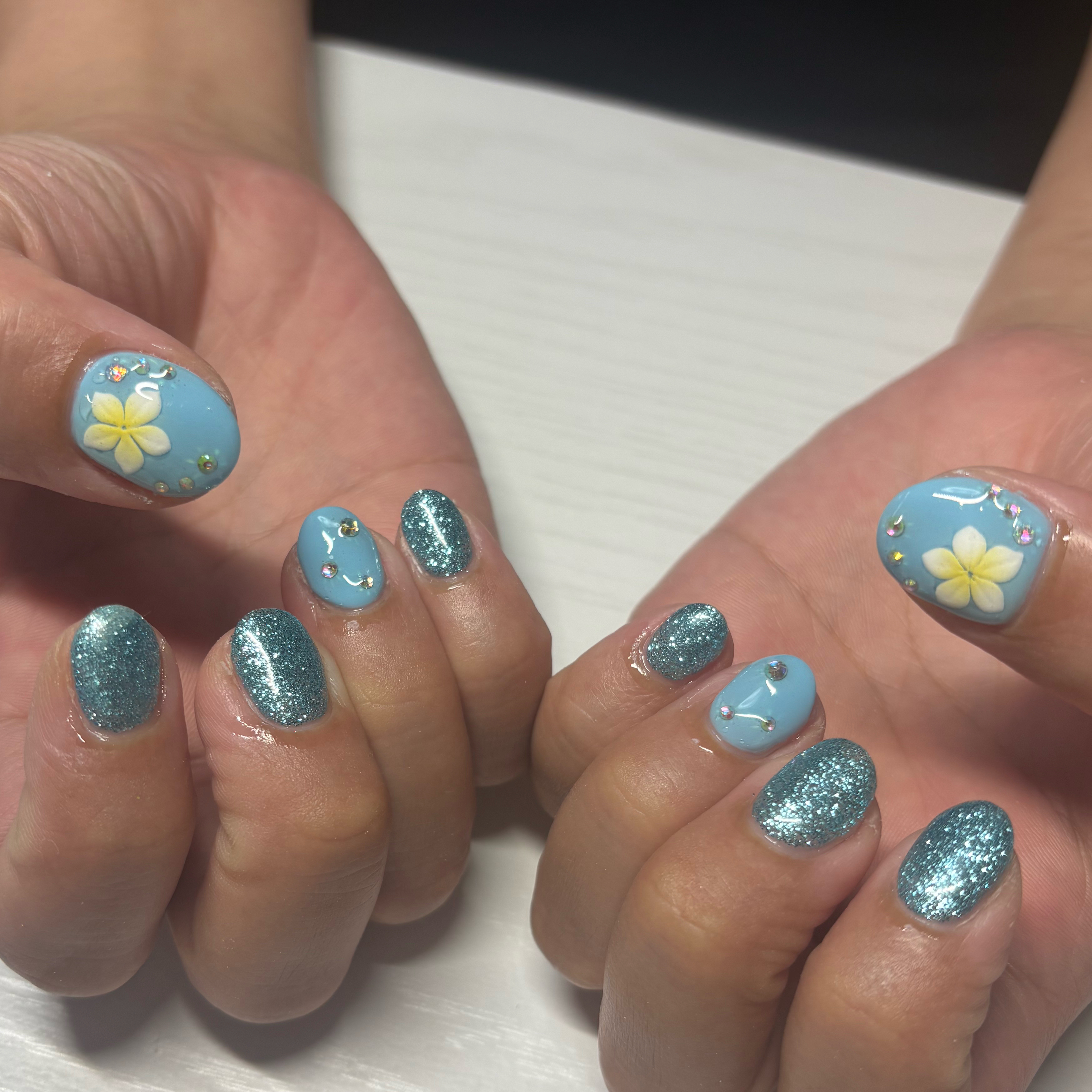 A.Nail12