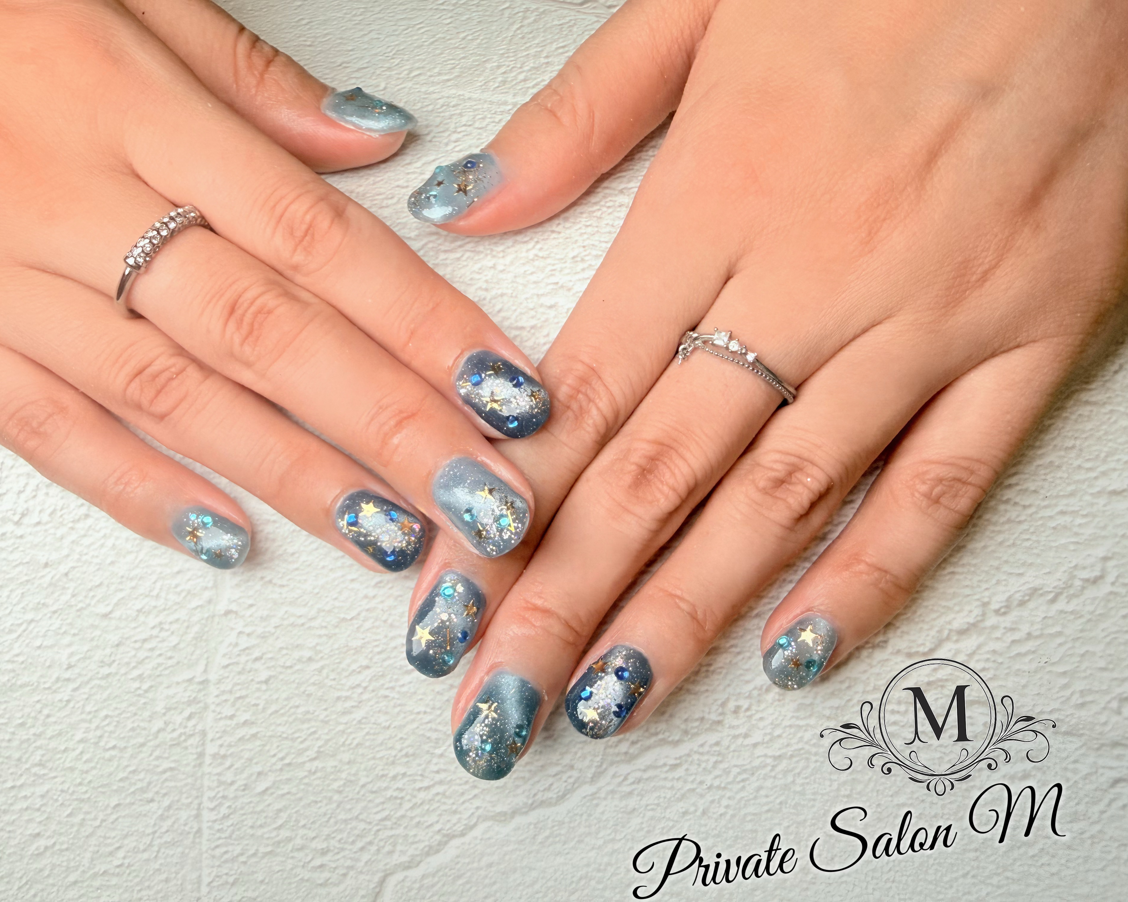 Private.Salon.M