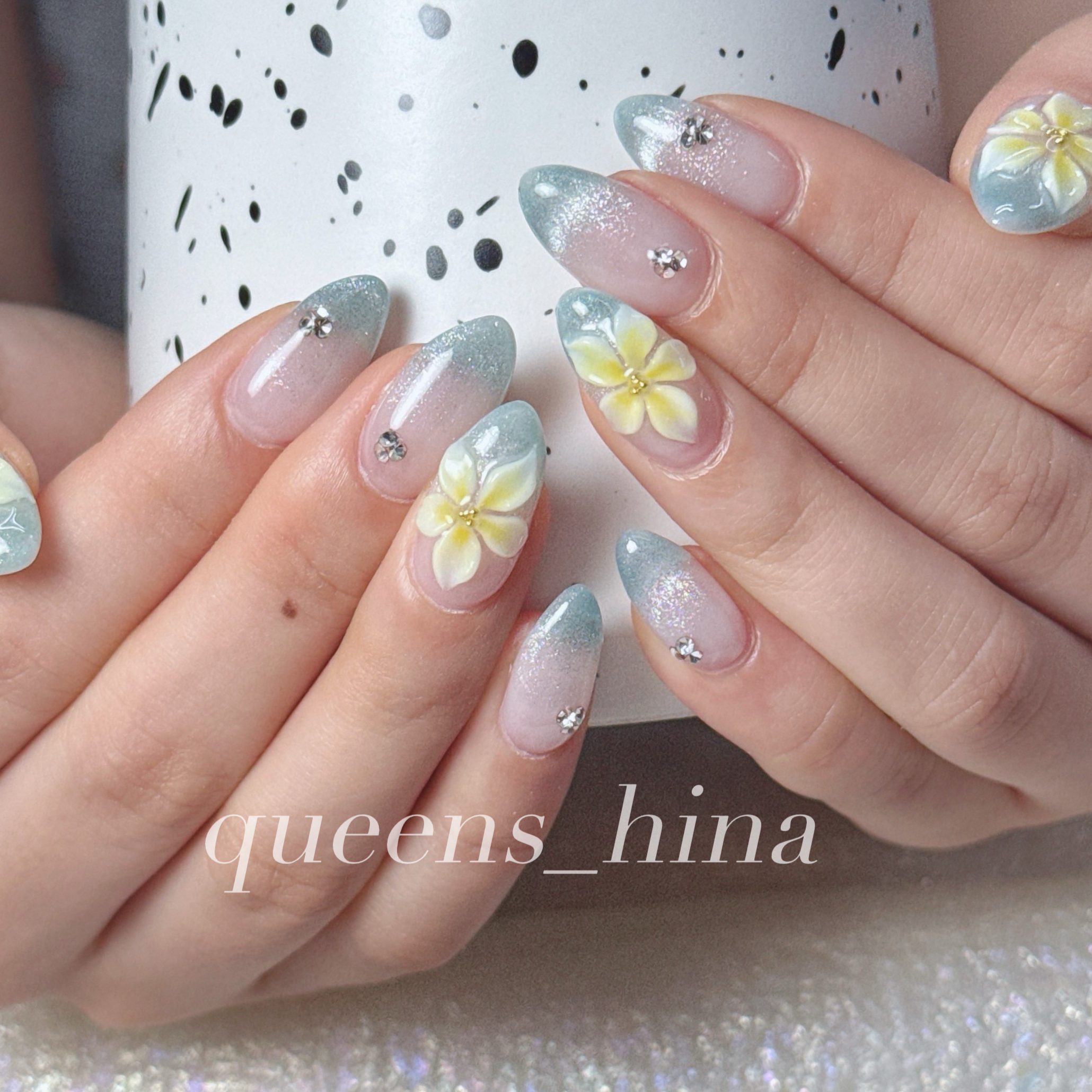 Queens_hina