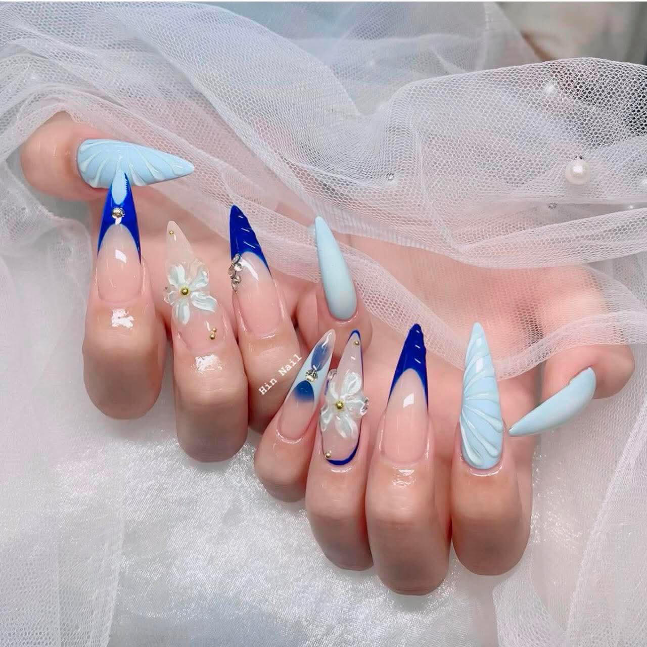 Hin.Nails_salon