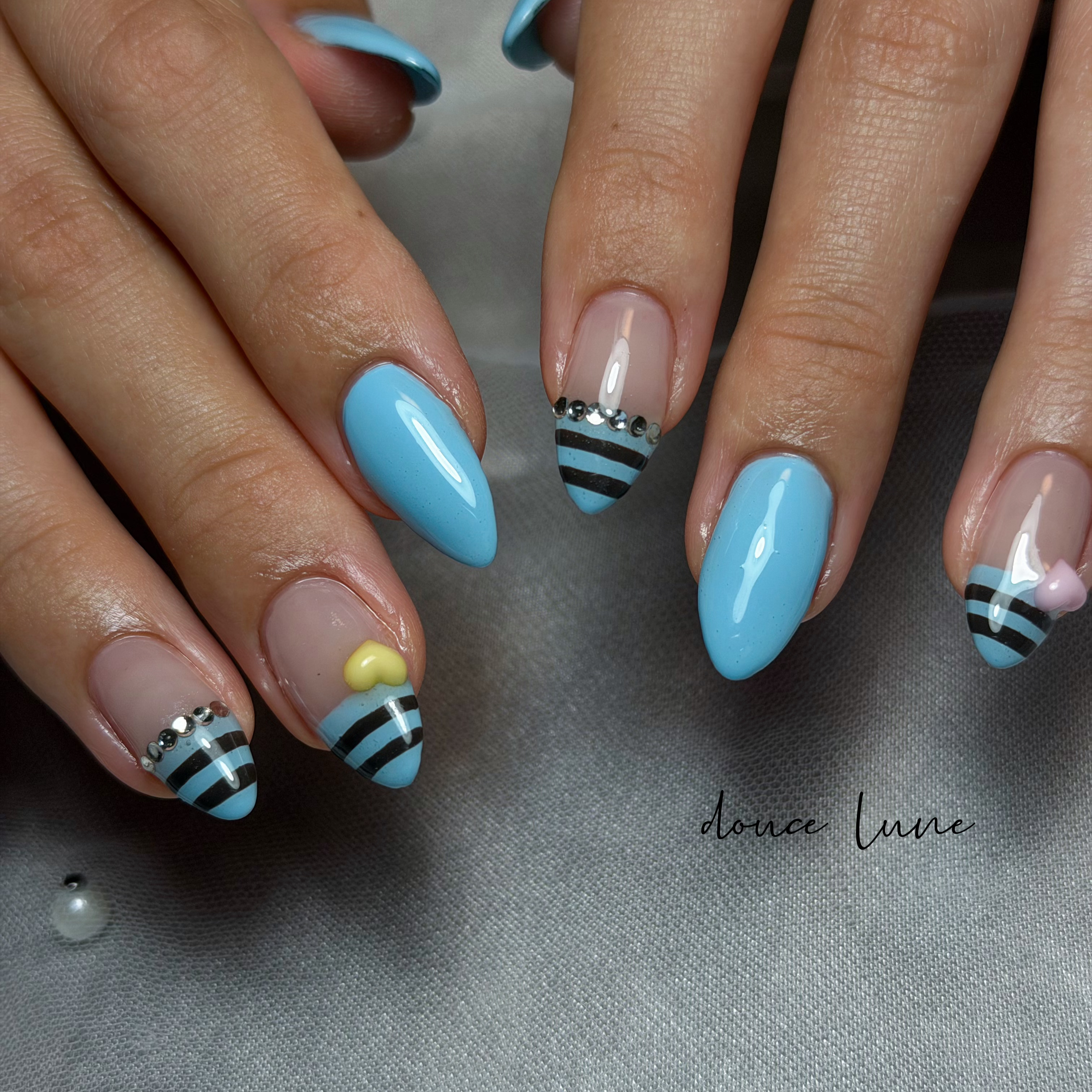 M...nail