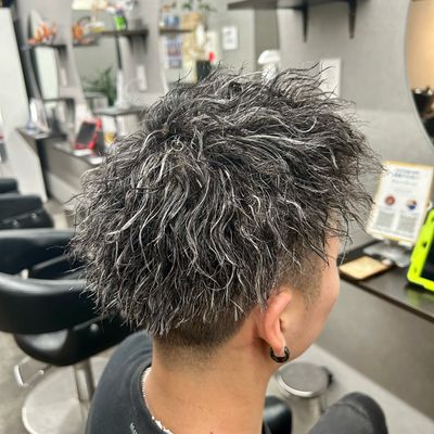 ✨メンズカット+ツイストパーマ+メッシュキャップハイライト✨