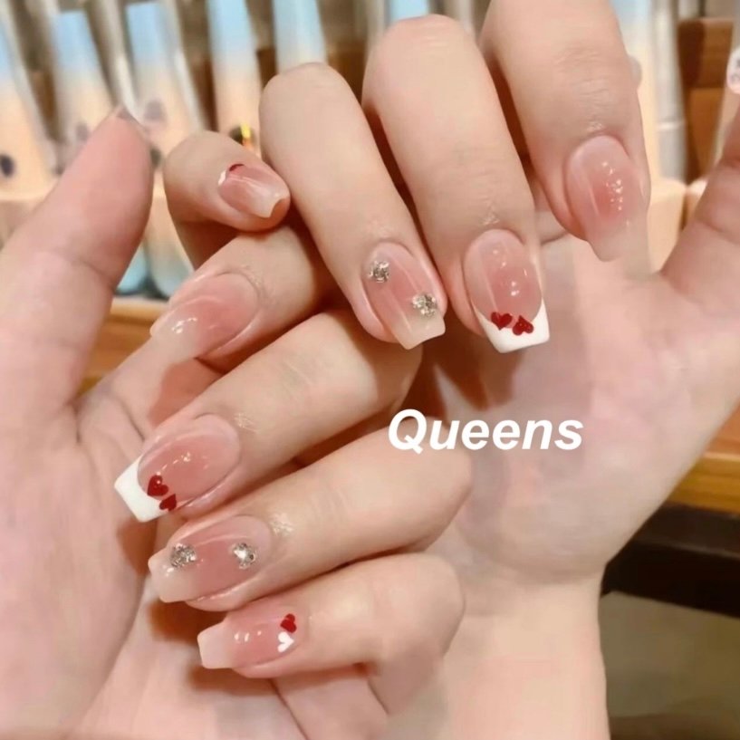 QueensCiCi