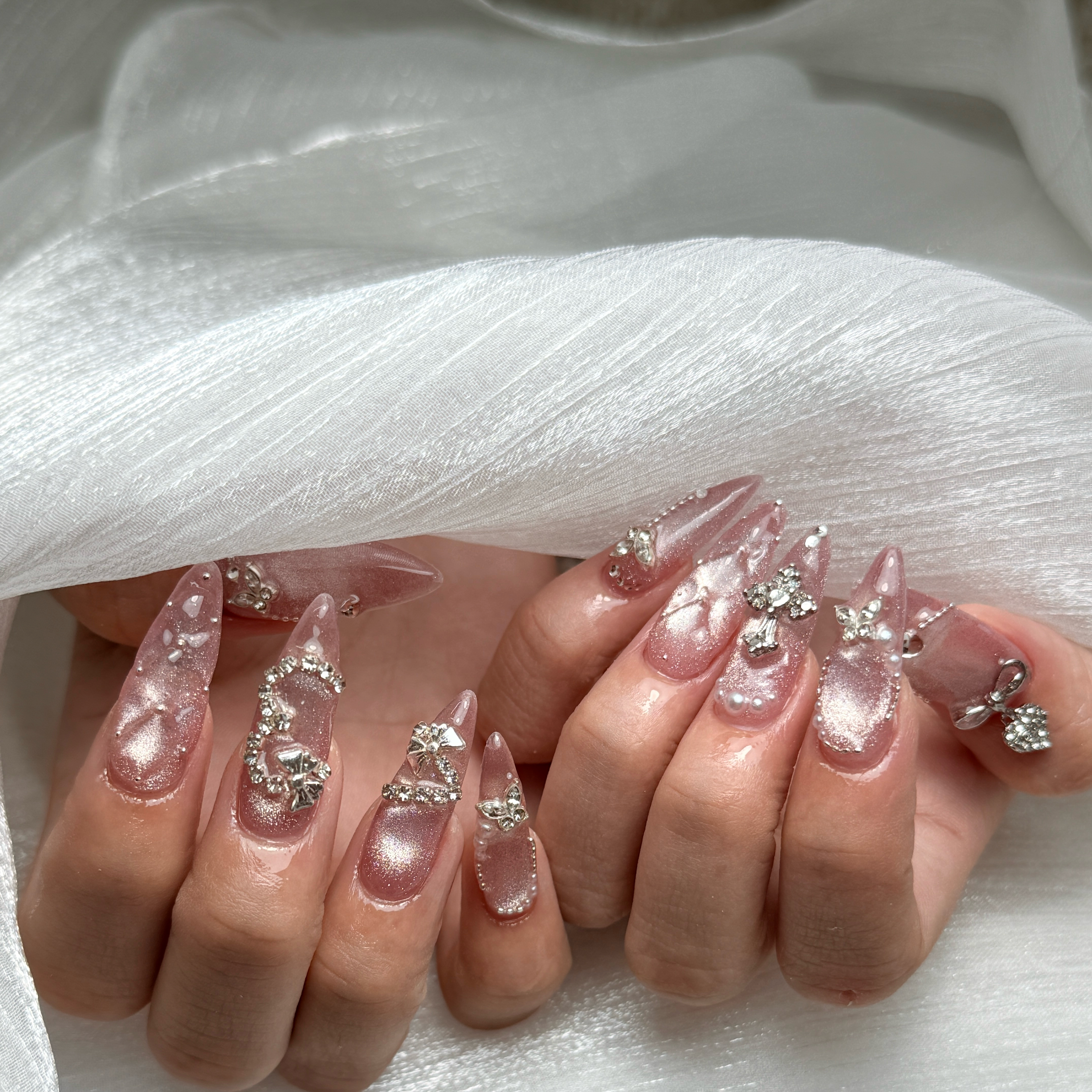 RosieNail_staff
