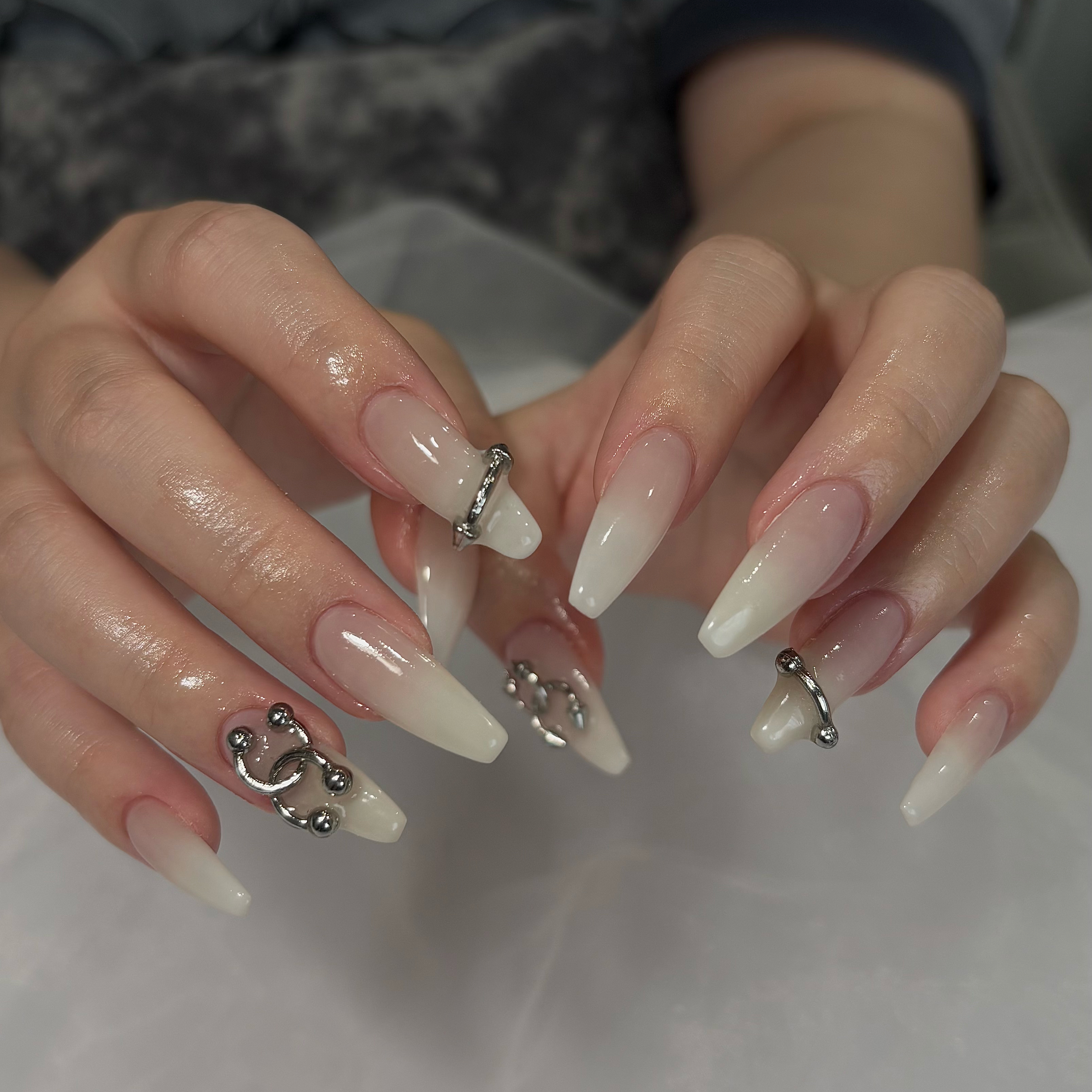 noenail_erika