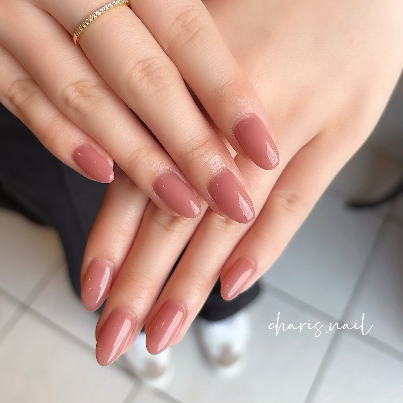 charis.nail