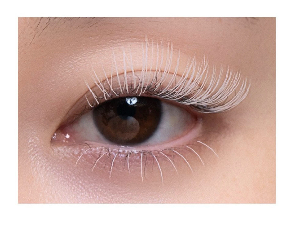 saki_eyestylist