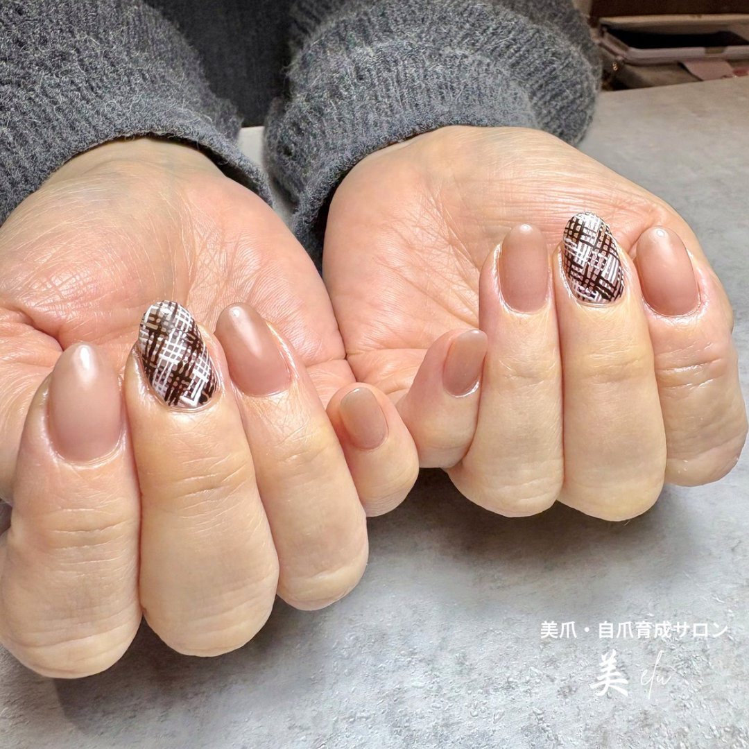 vieru_nail