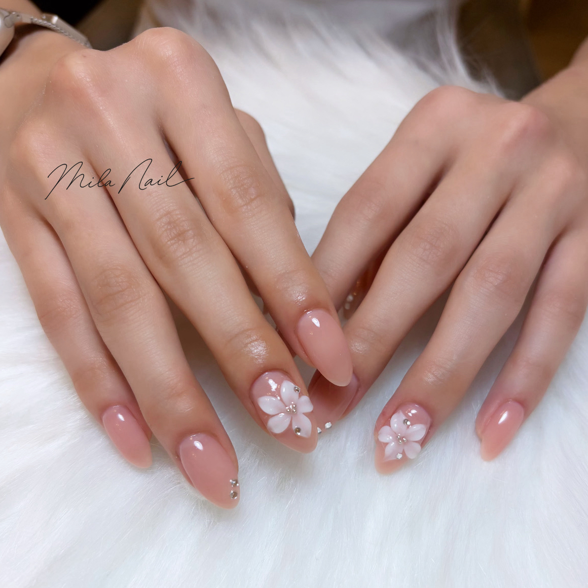 Mila_NailSalon