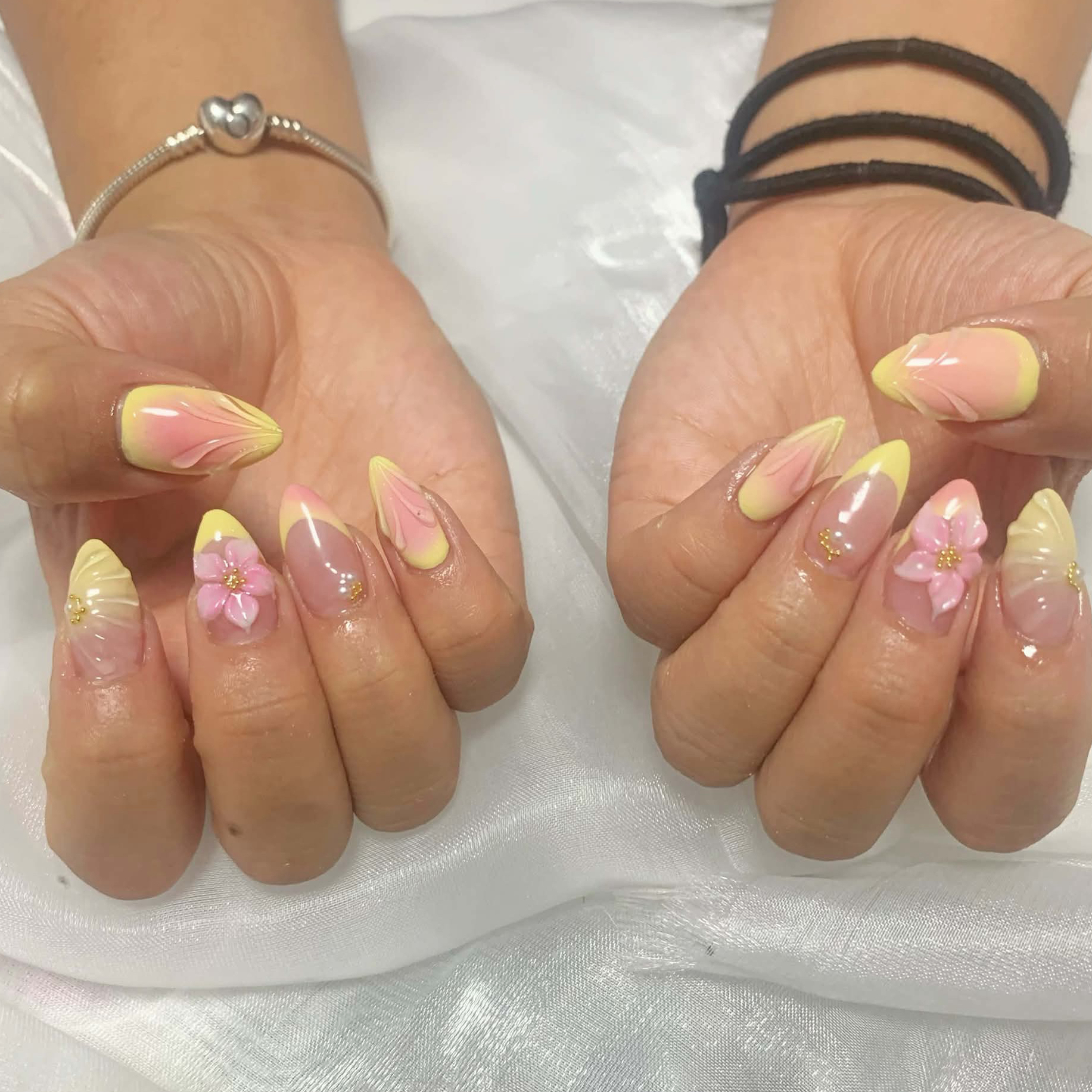 nail_sansan