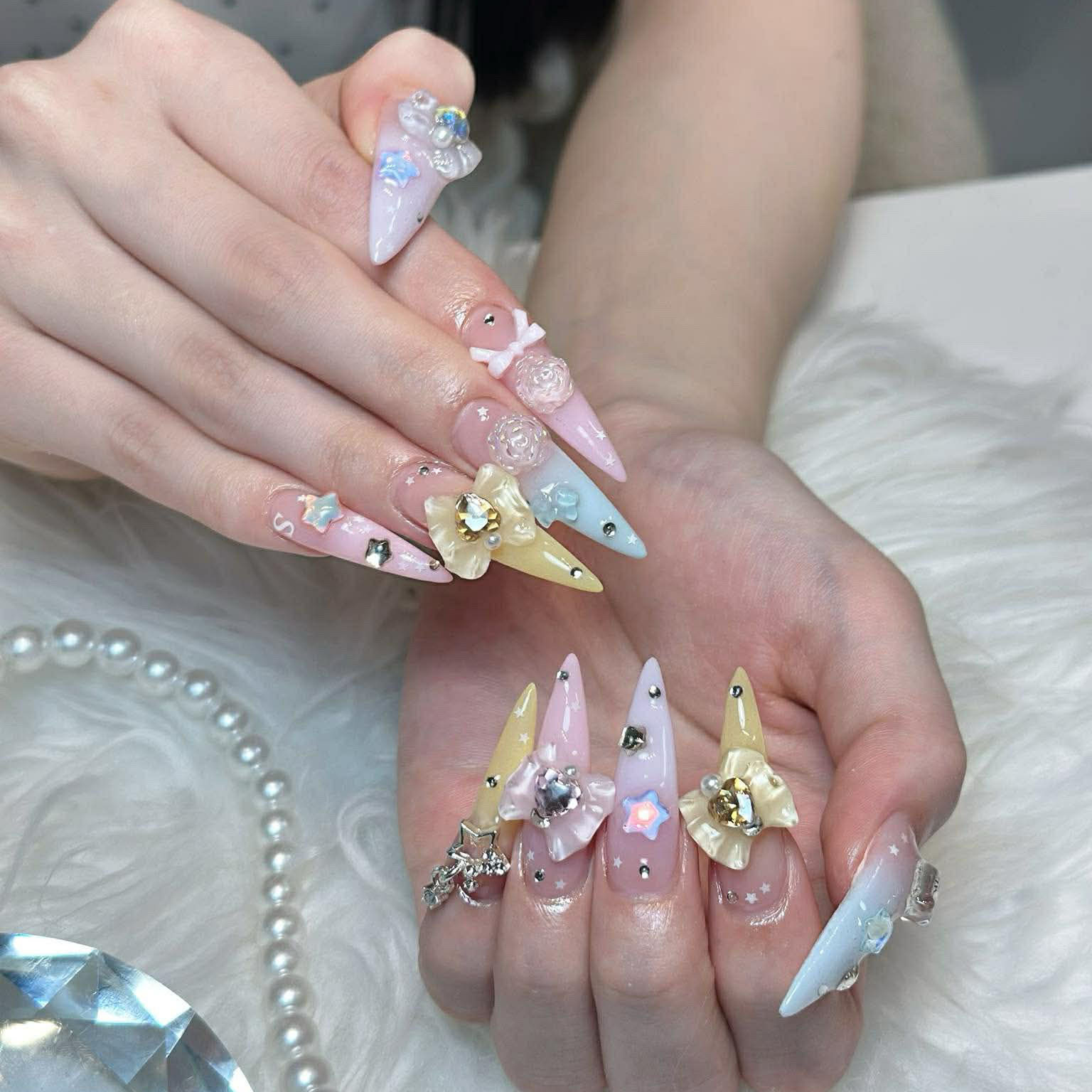 elimuse.nail