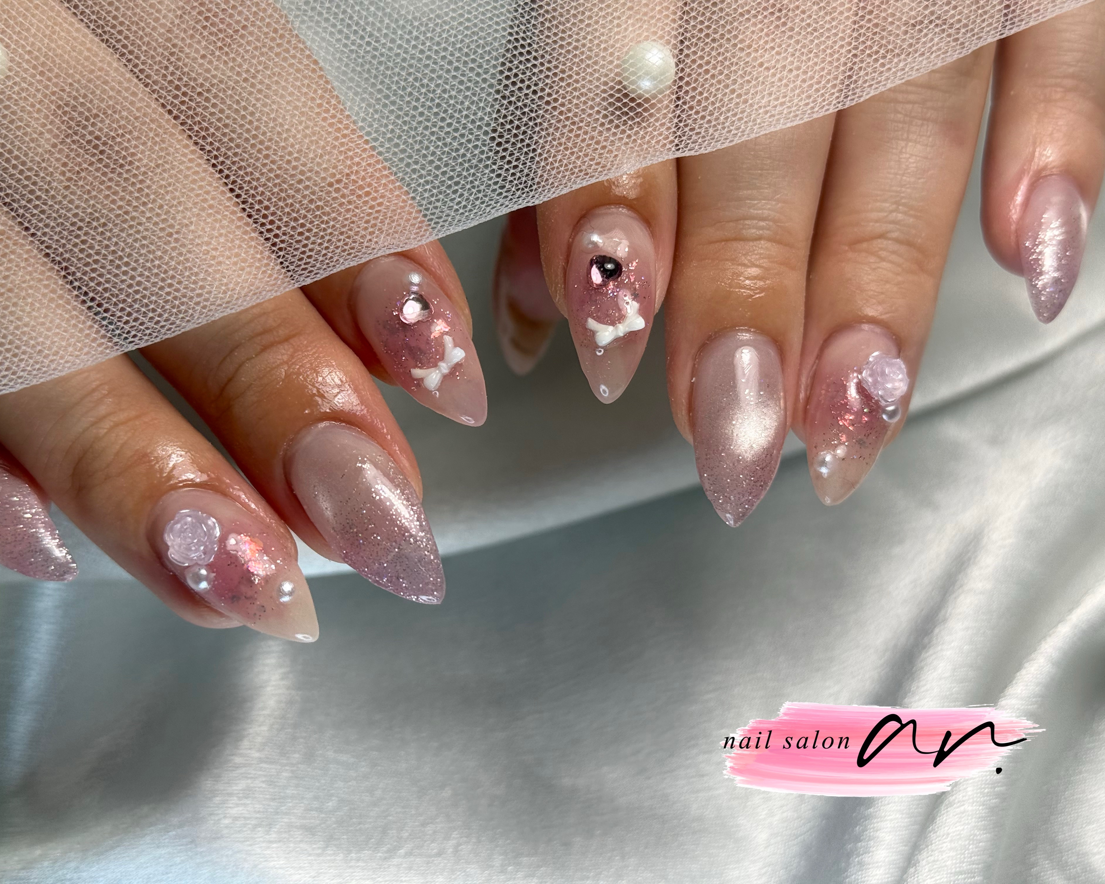 ar._nail