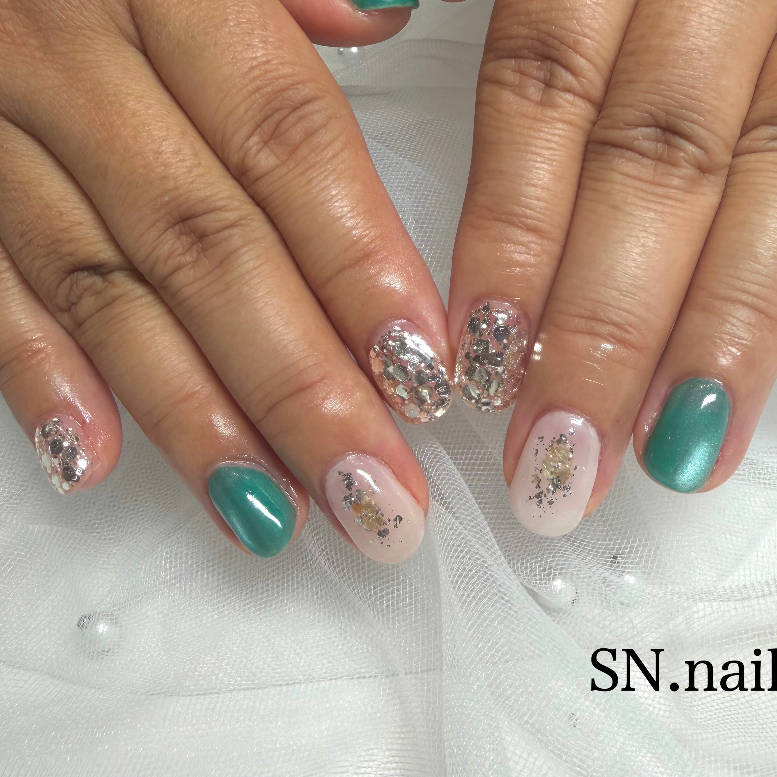SN.nail
