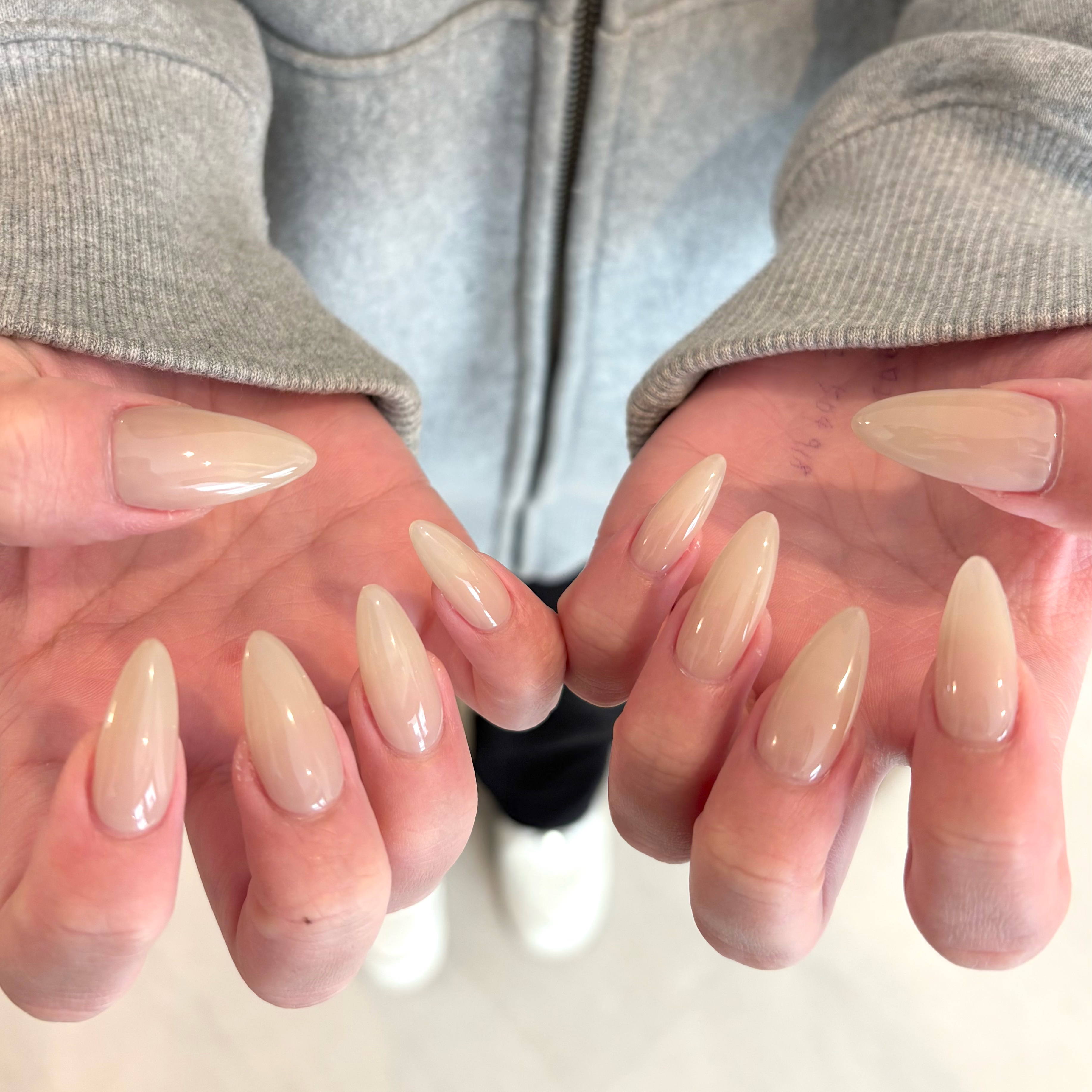 nail.mika