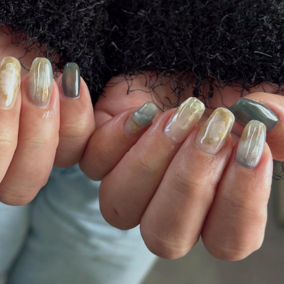 cloCHE__nail