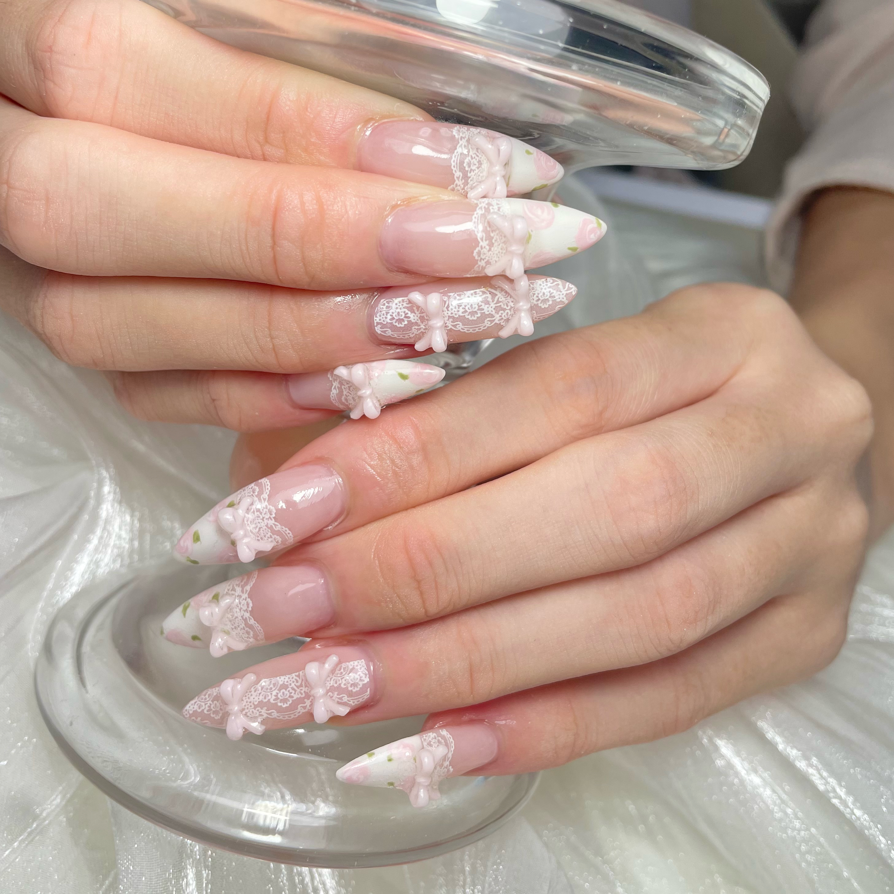 H.nail