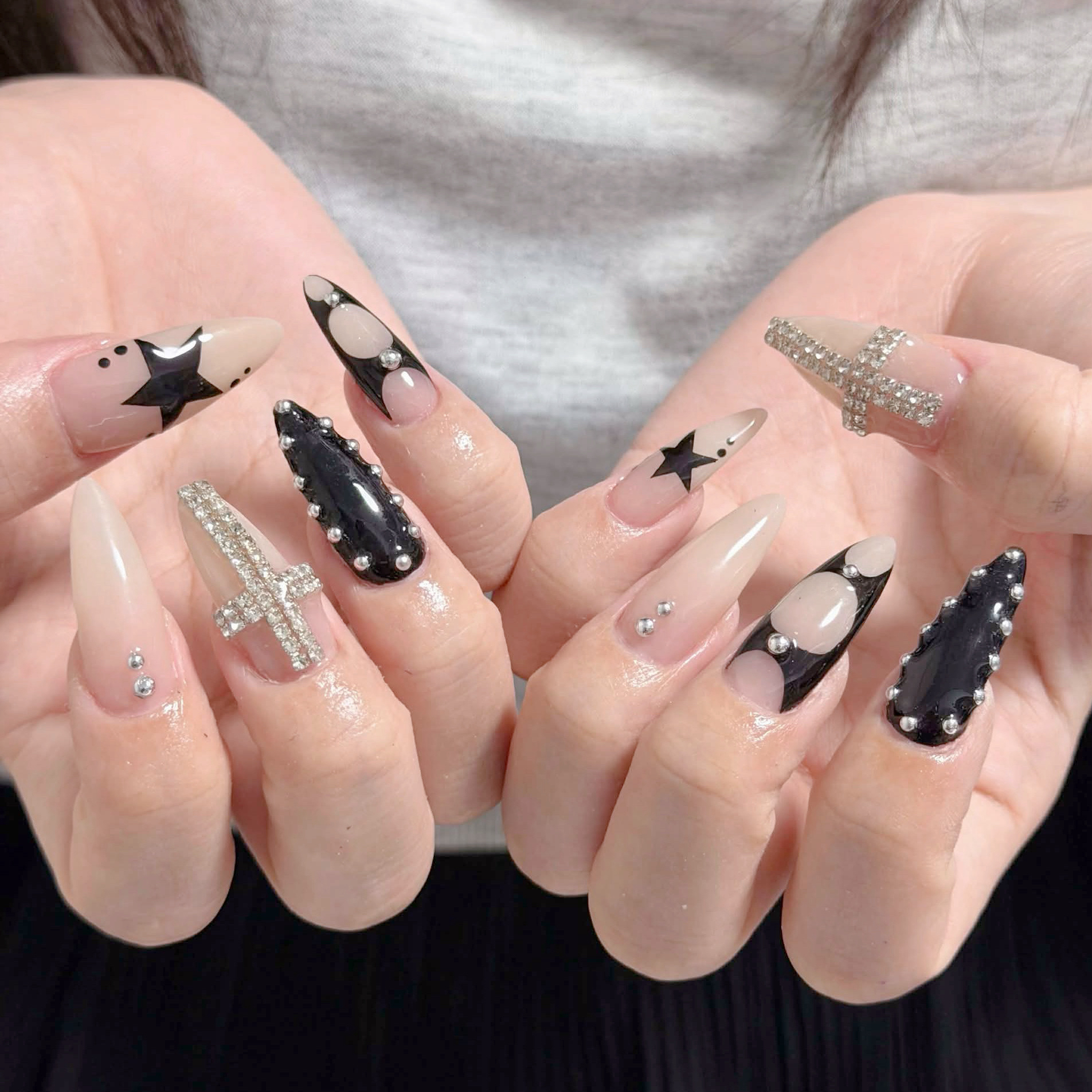Harry_nail