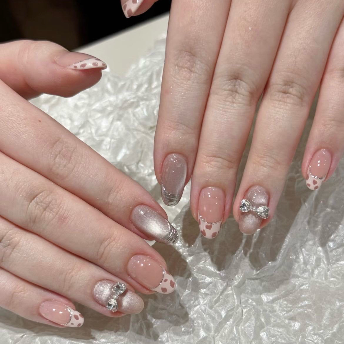 Mirai_Nails