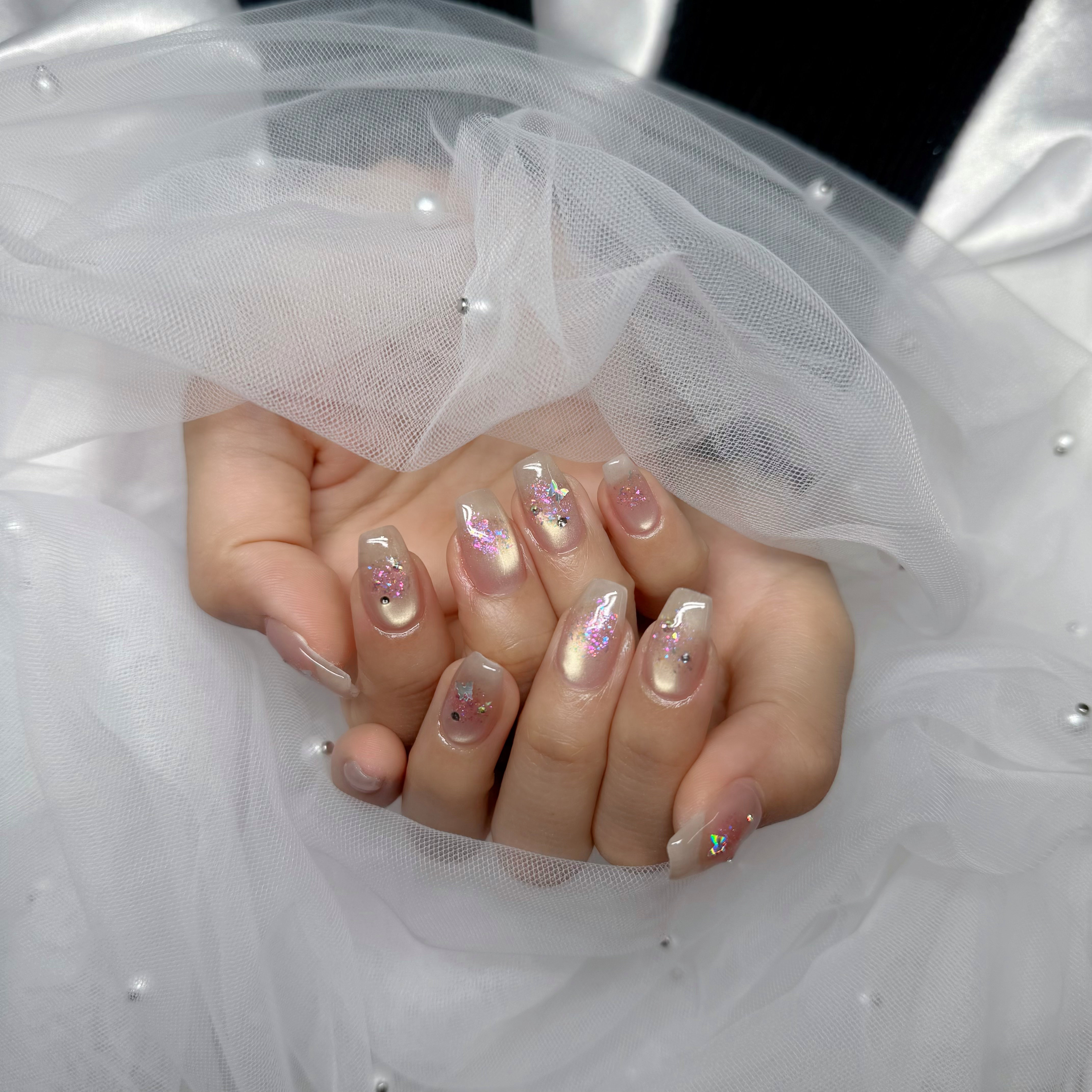 nail_by_lit