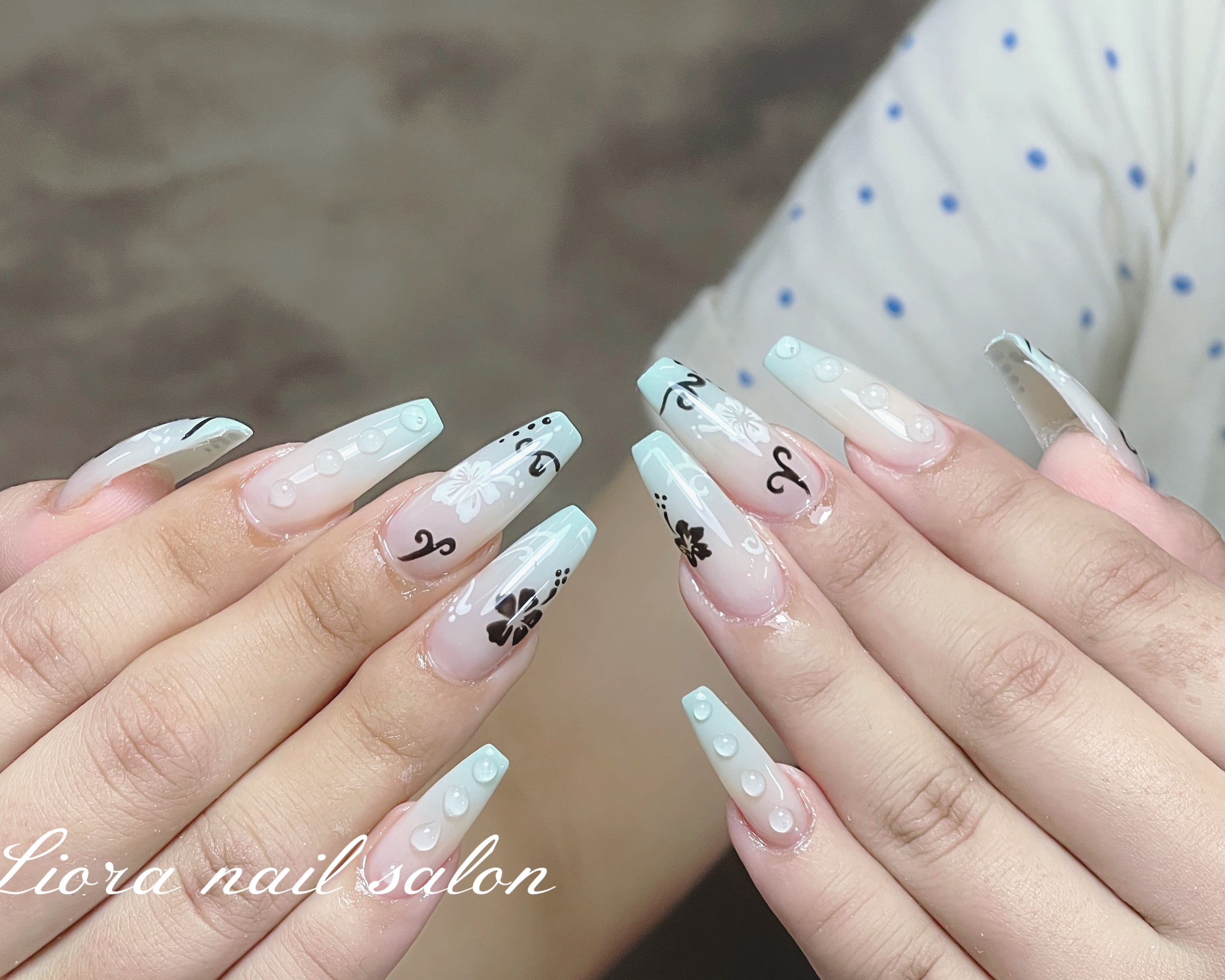 Liora_nail