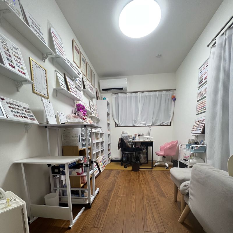^MEOW^ salon