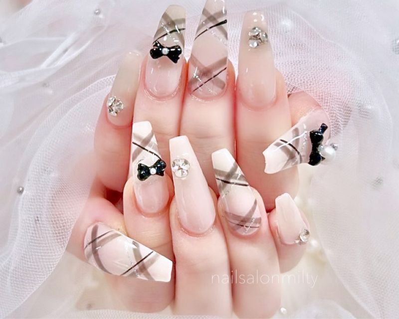 nailsalonMilty