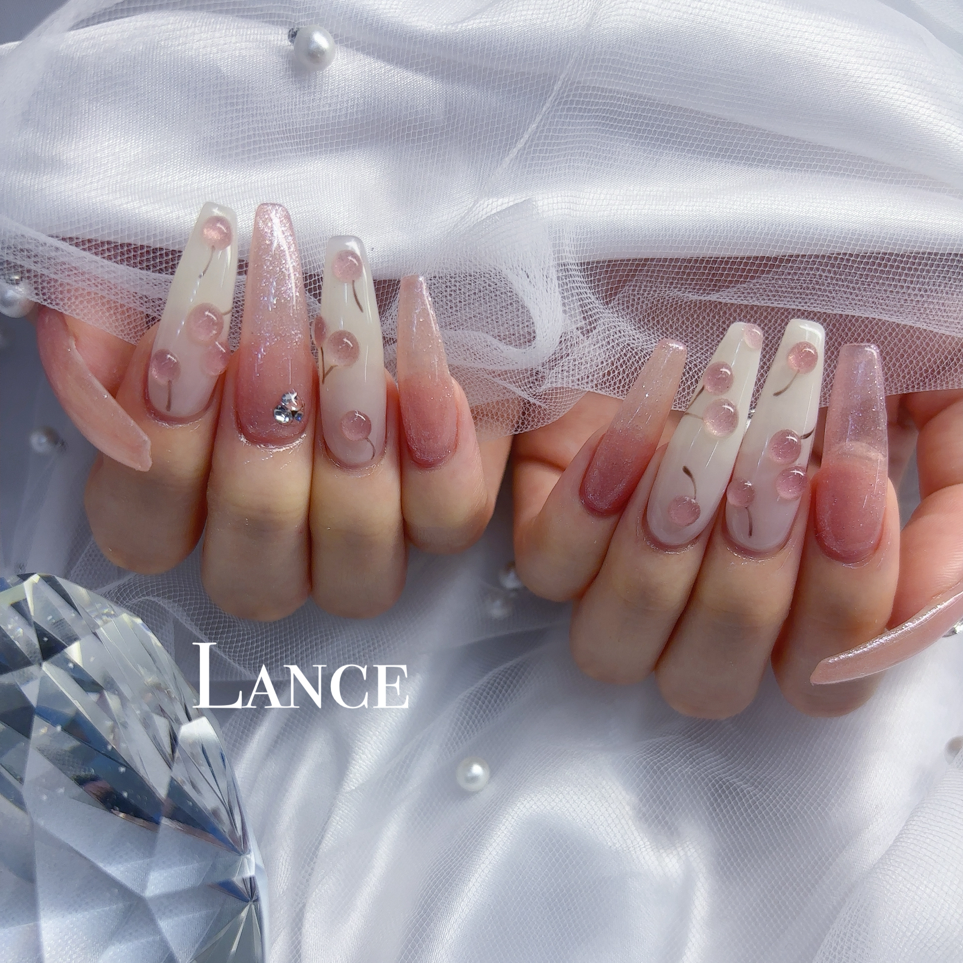 Lance.nail