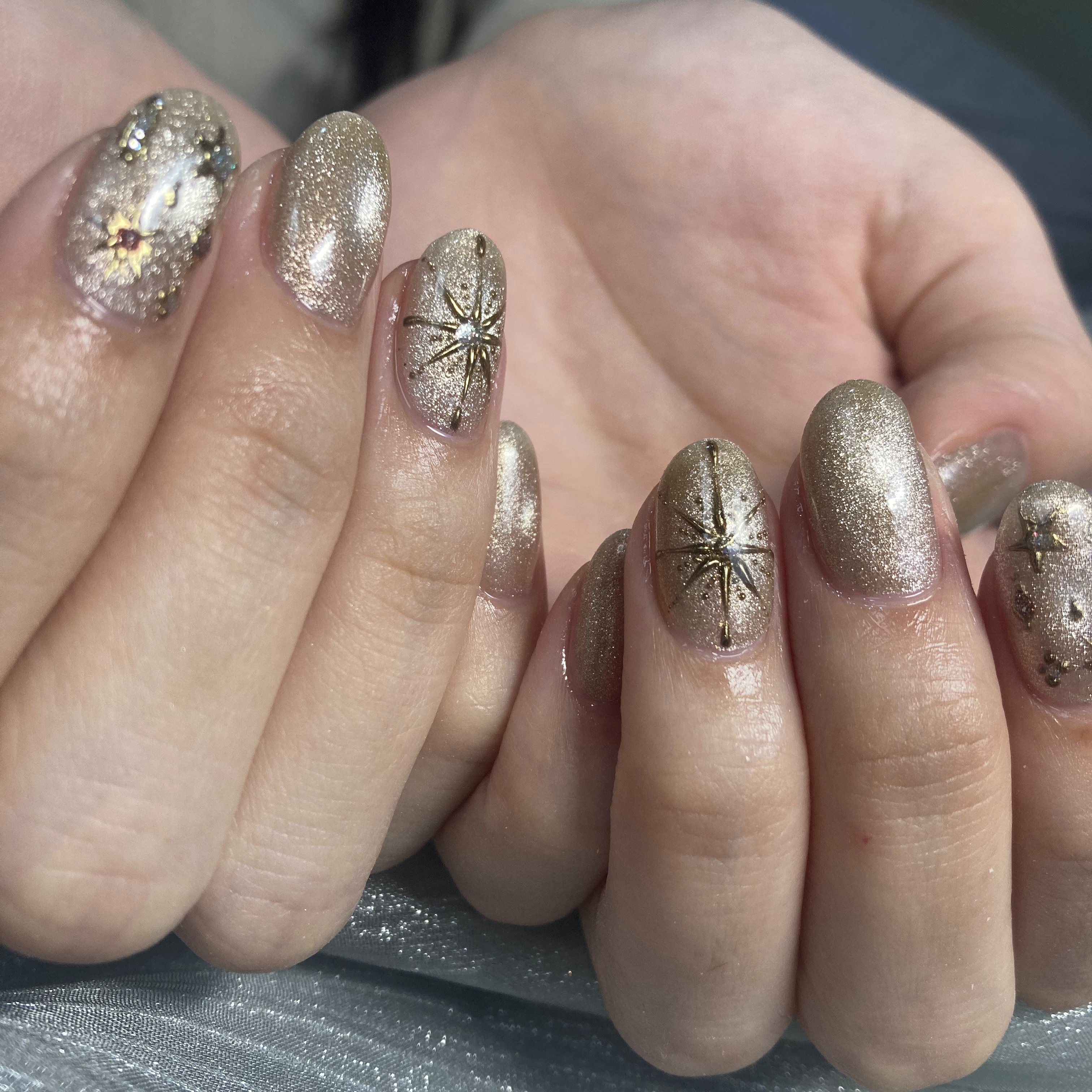 amu_nail