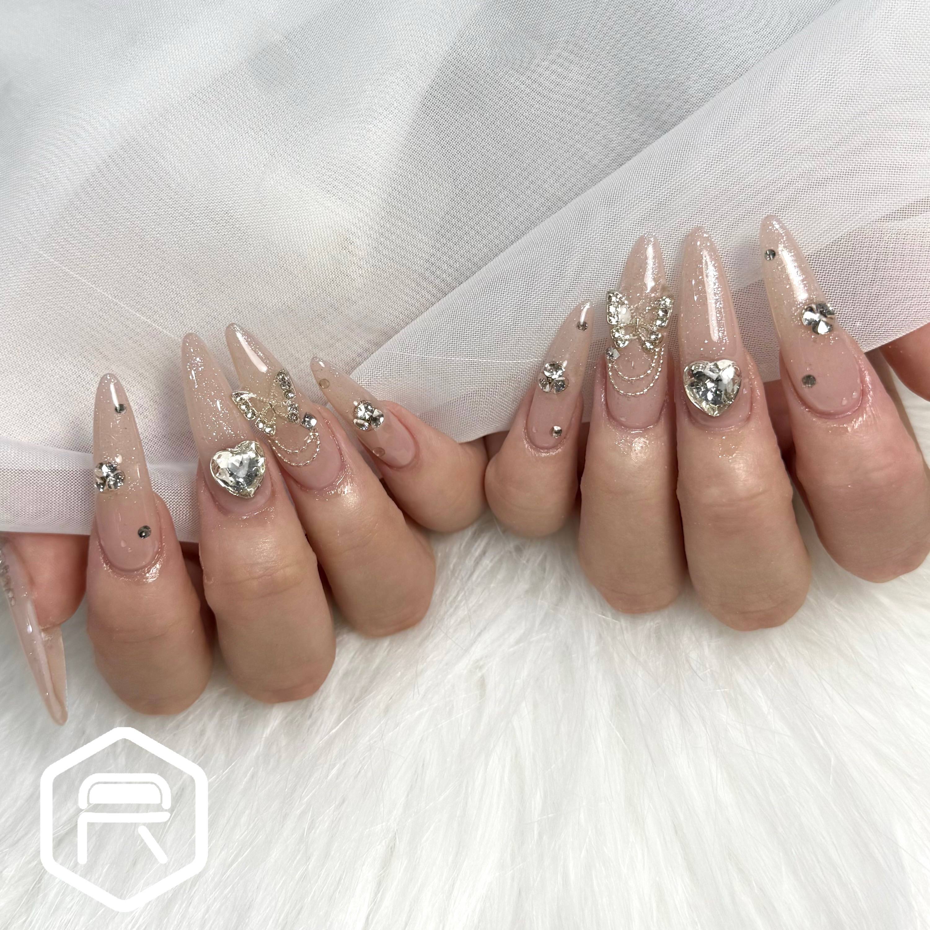 Redispe.nail_noura_nishihara
