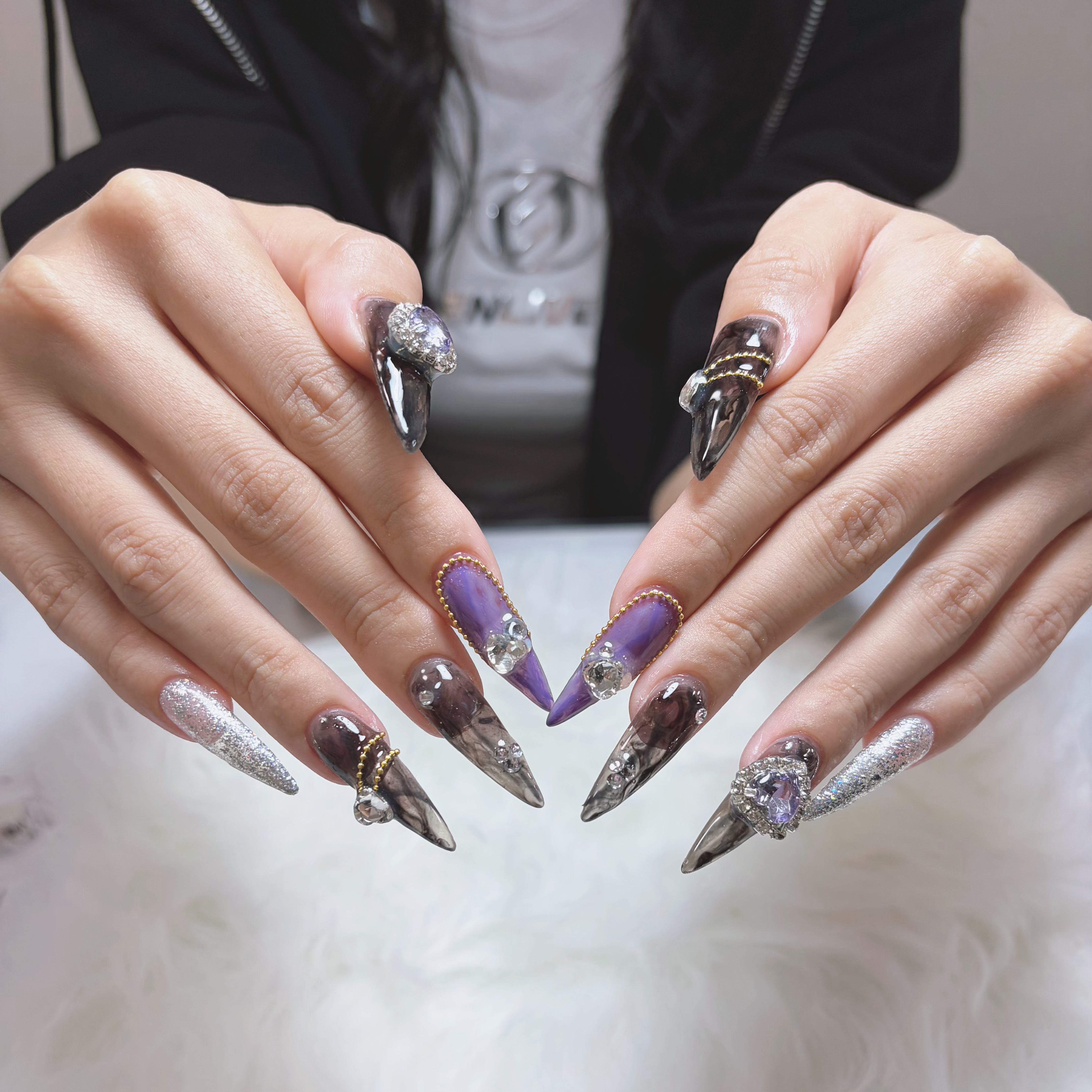 Huyn_nail1