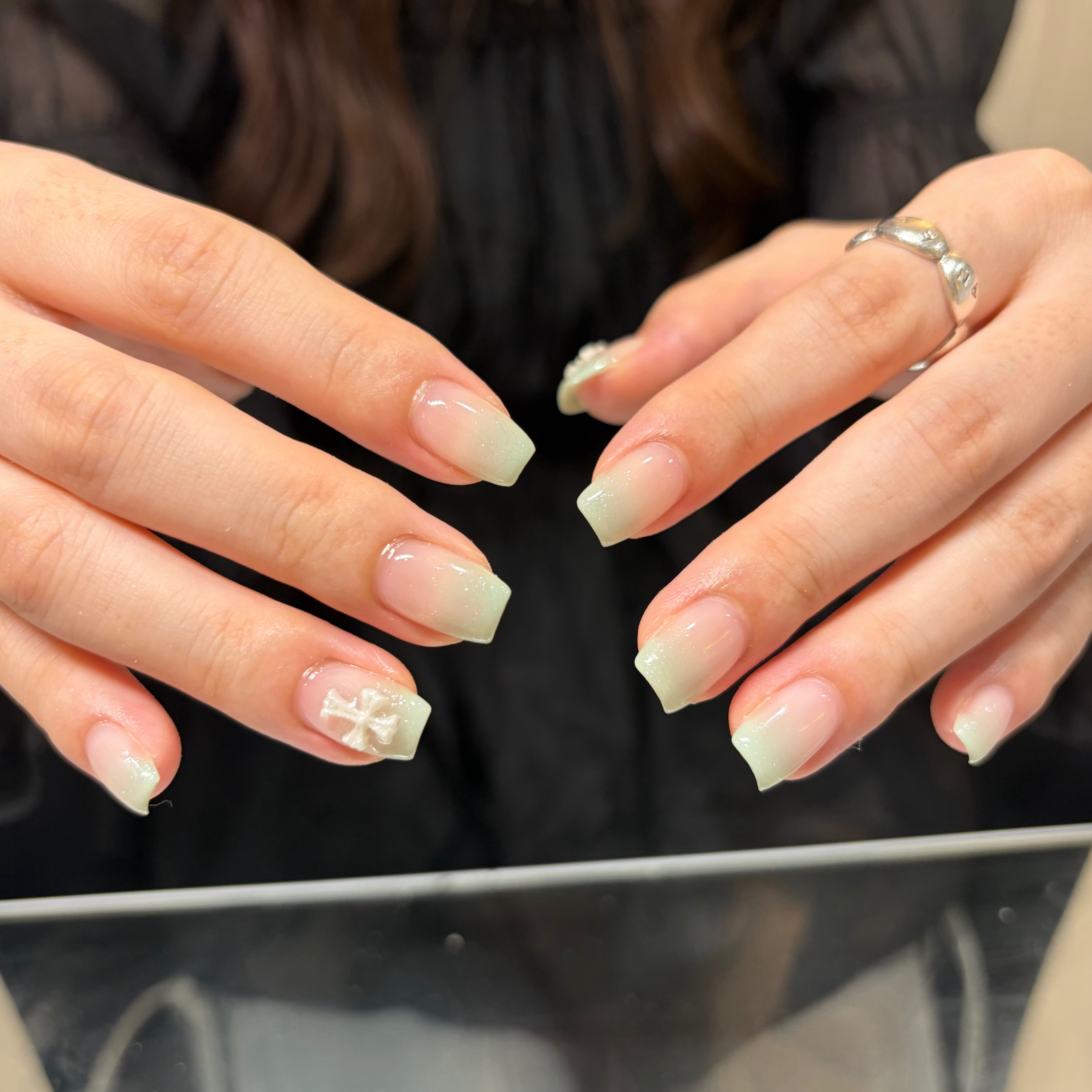 Alaise_nail671