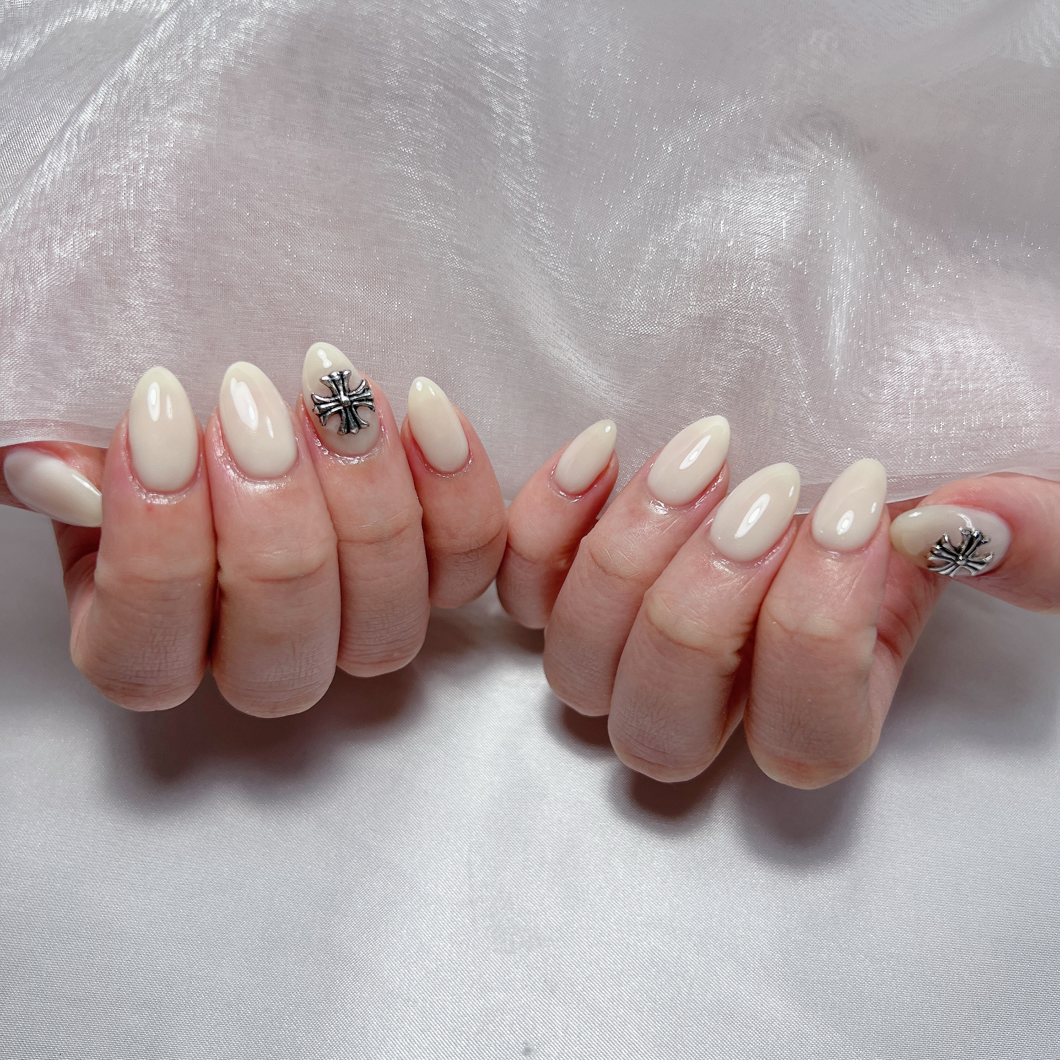 private.nail