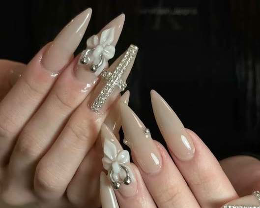 MiO_nail_97