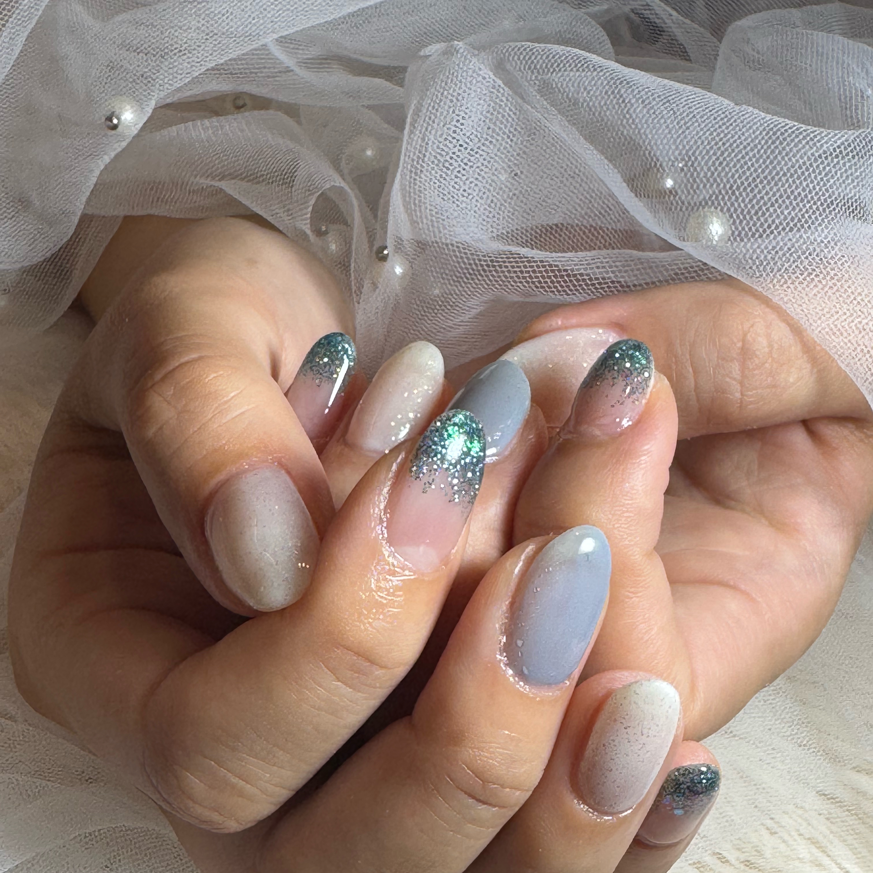 me_nail_meg