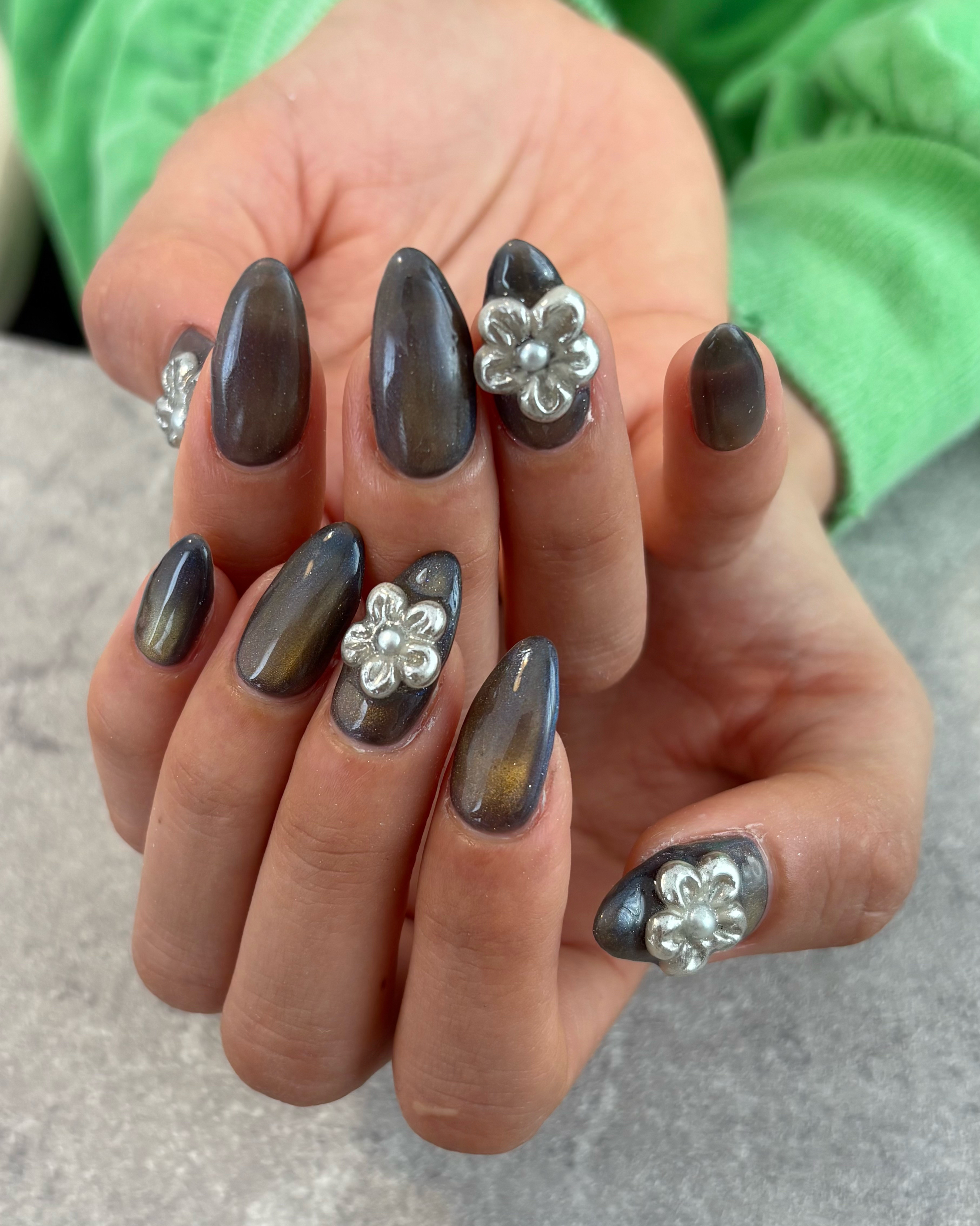 nailhoku.