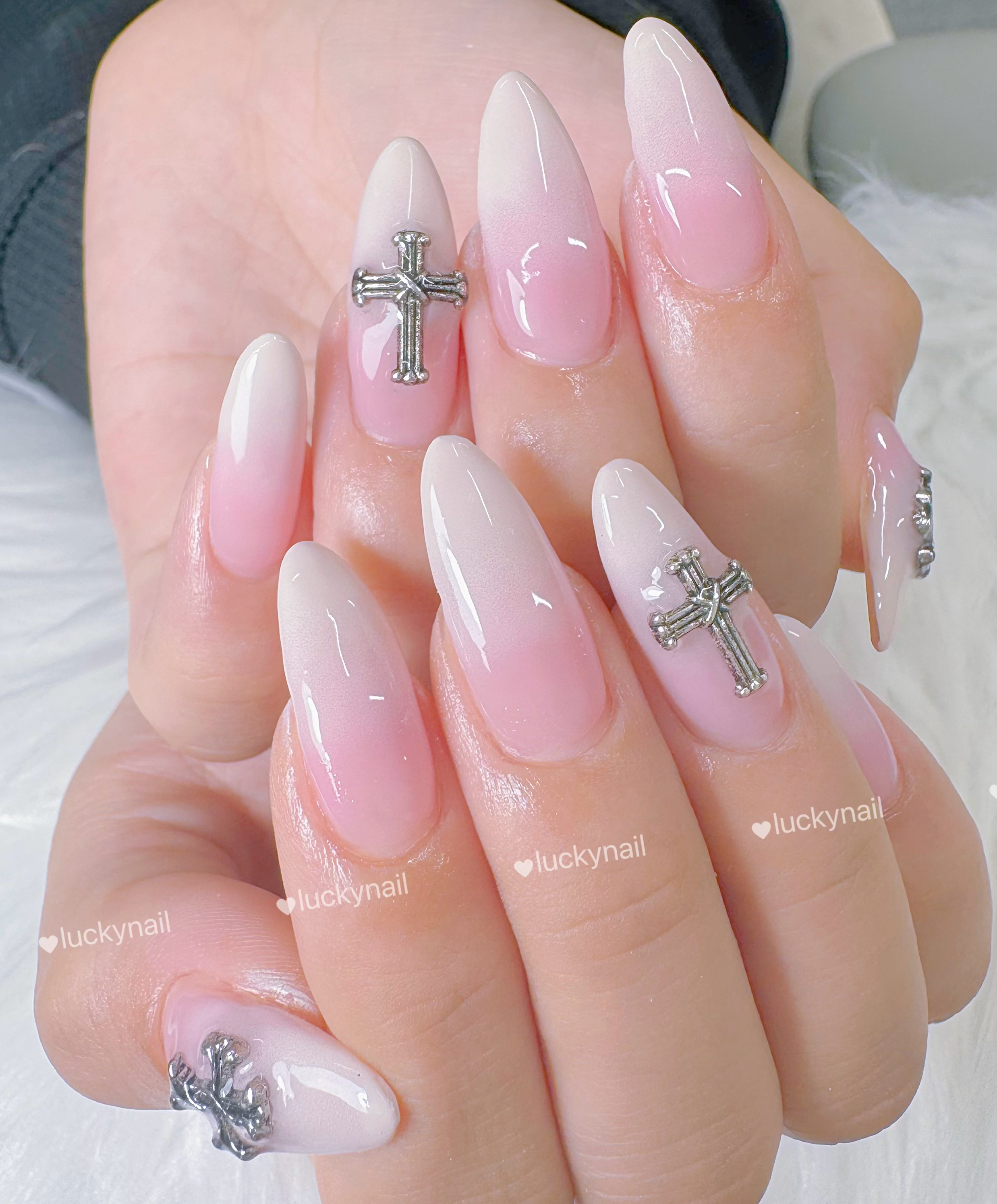 Luckynail_sara