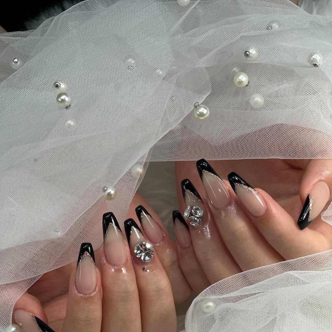 aka.nail.0781